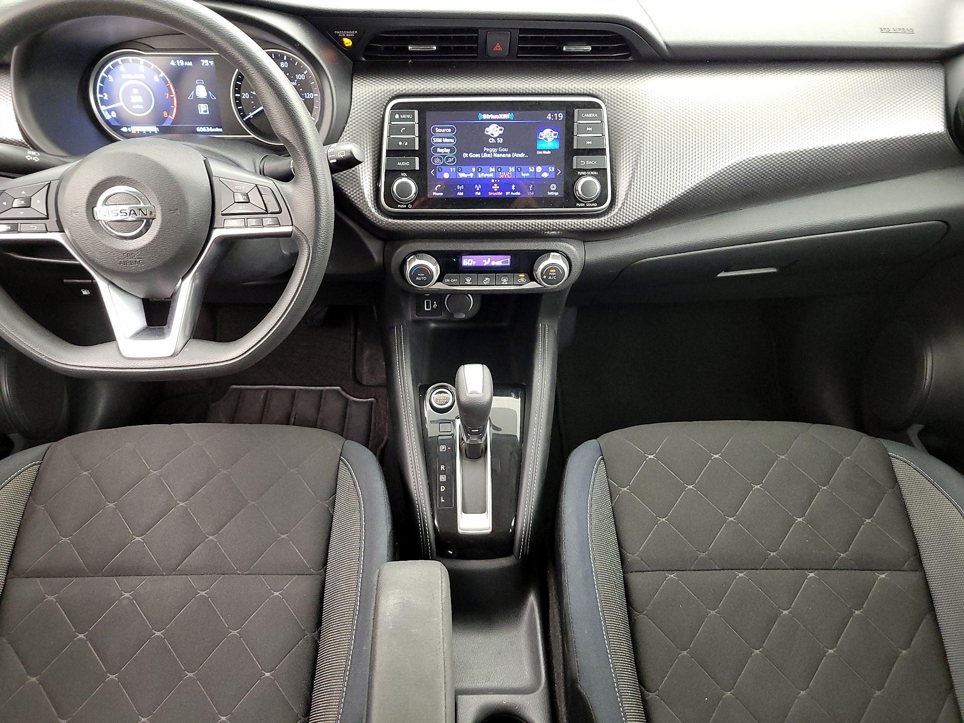Thumbnail: 2018 Nissan Kicks - 17