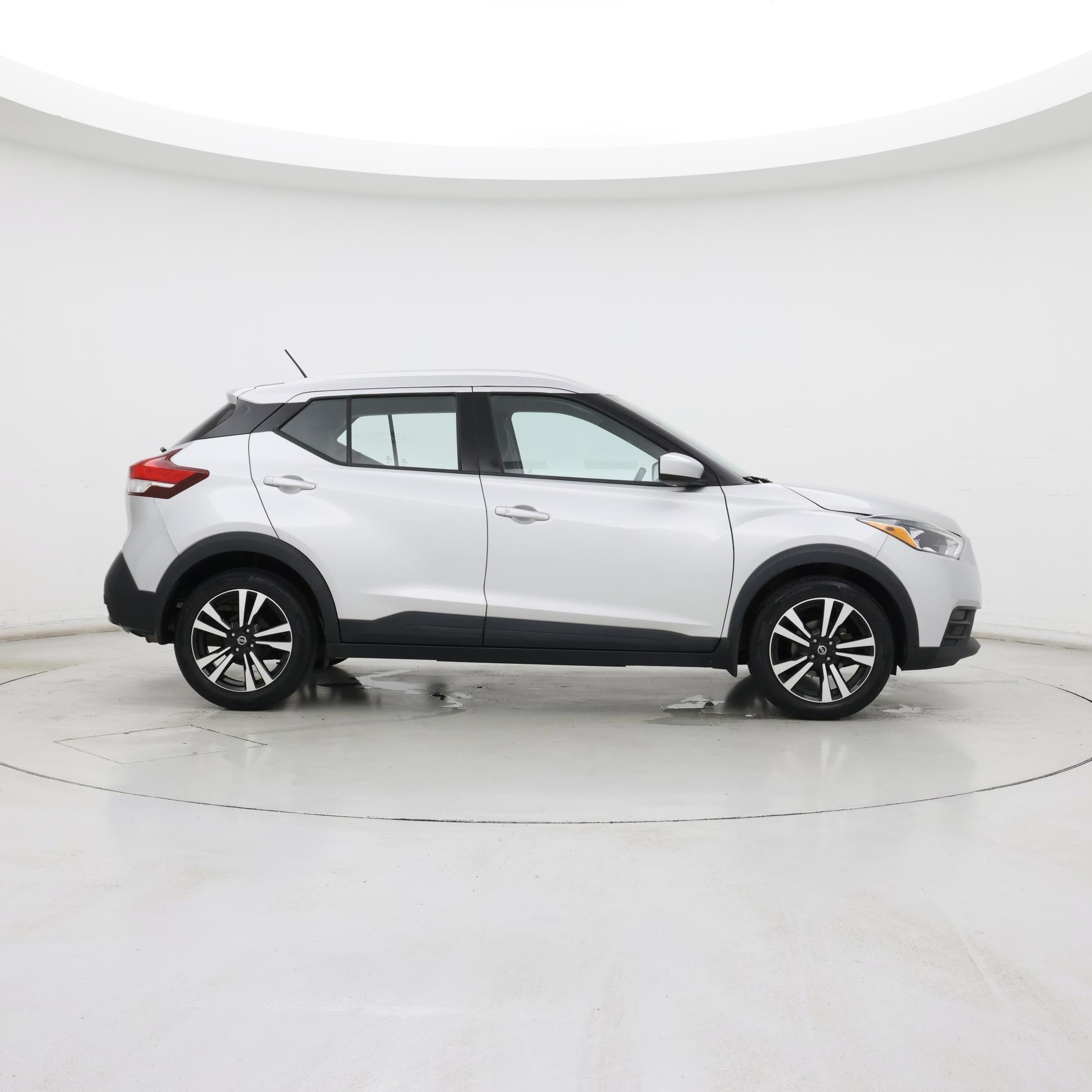 Thumbnail: 2018 Nissan Kicks - 7