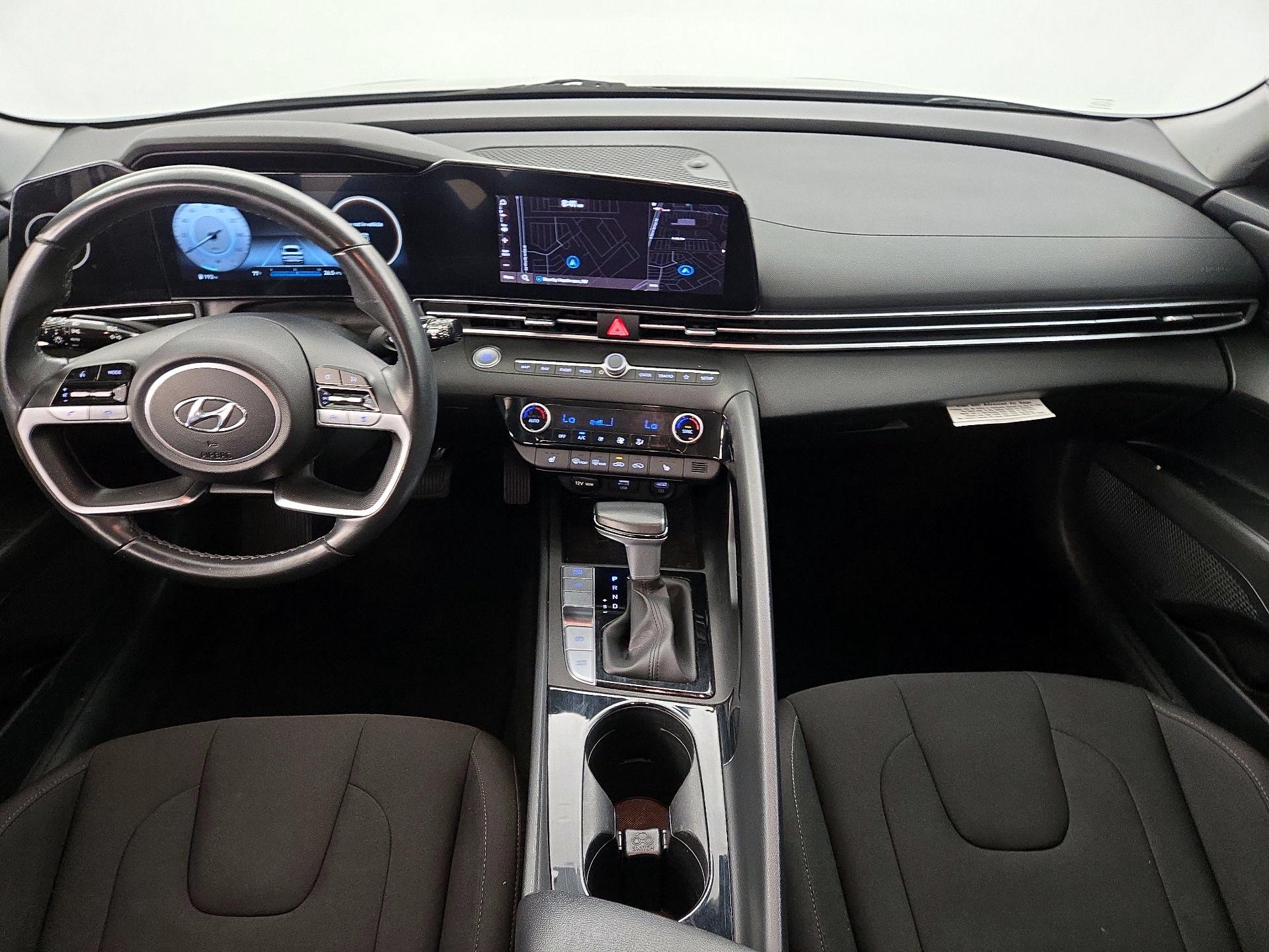 Thumbnail: 2023 Hyundai Elantra - 9