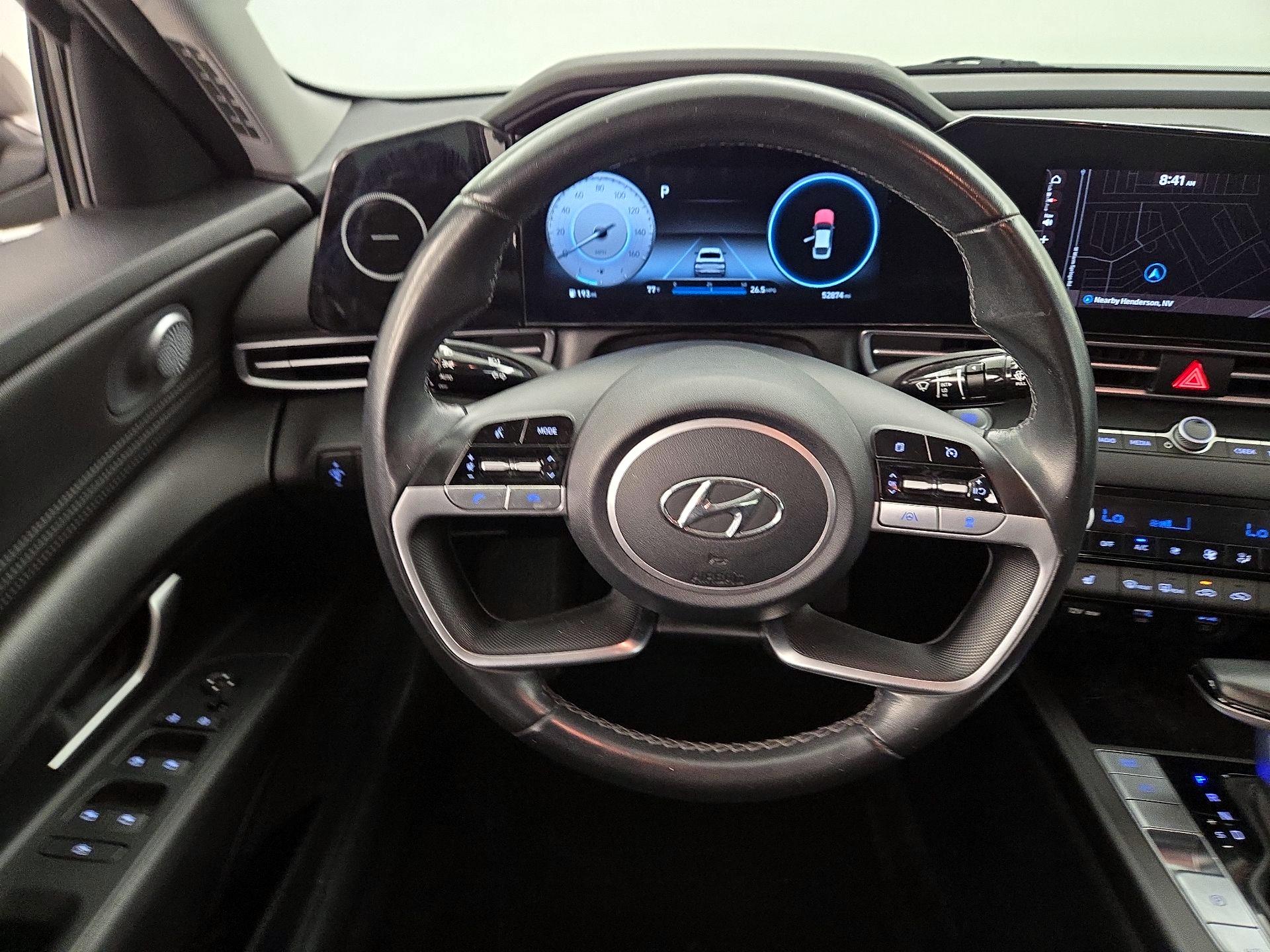 Thumbnail: 2023 Hyundai Elantra - 10