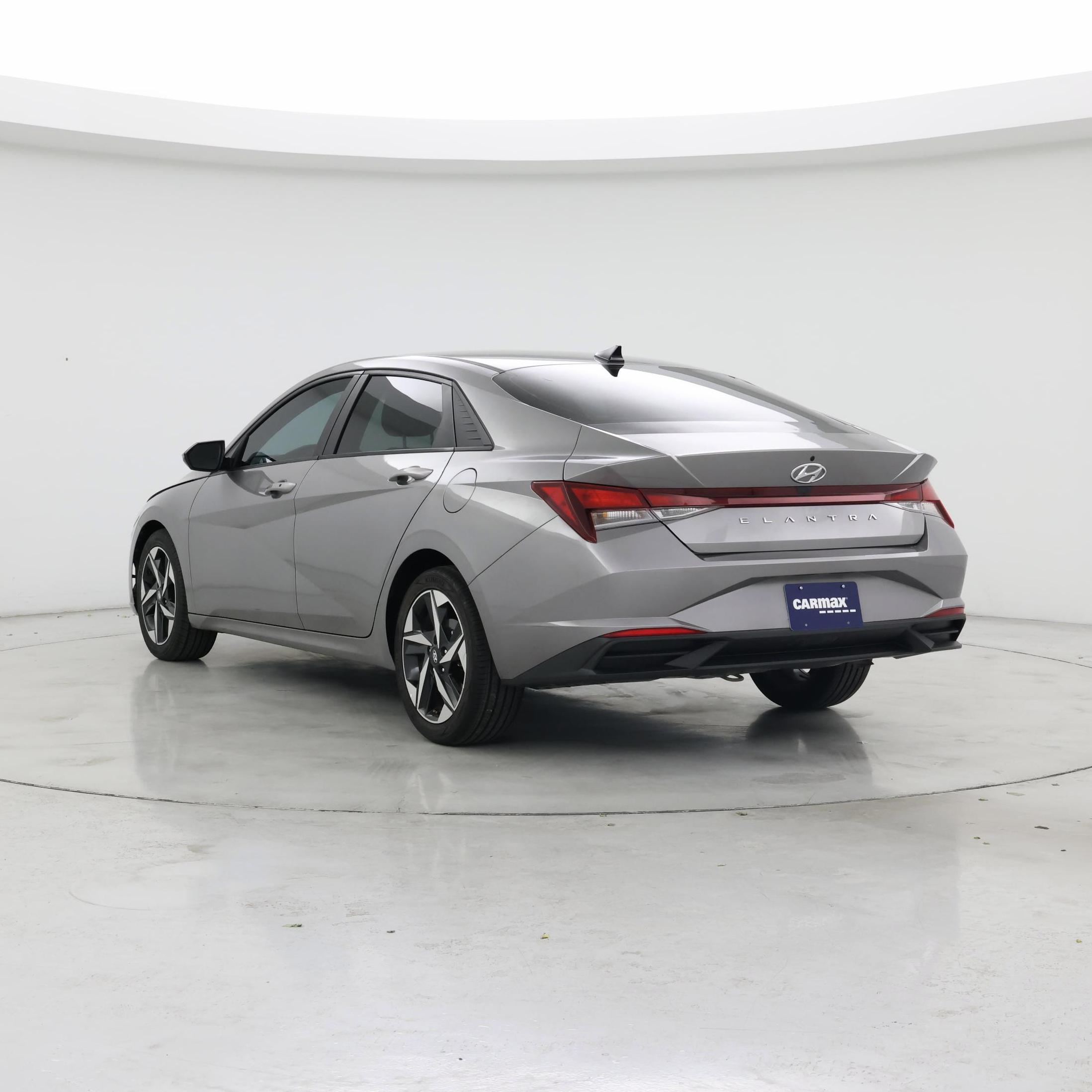 Thumbnail: 2023 Hyundai Elantra - 2