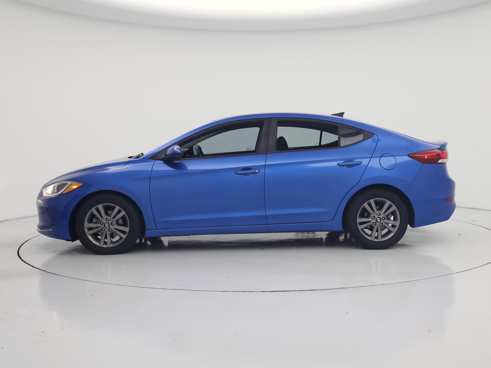 2018 Hyundai Elantra SEL - Photo 4
