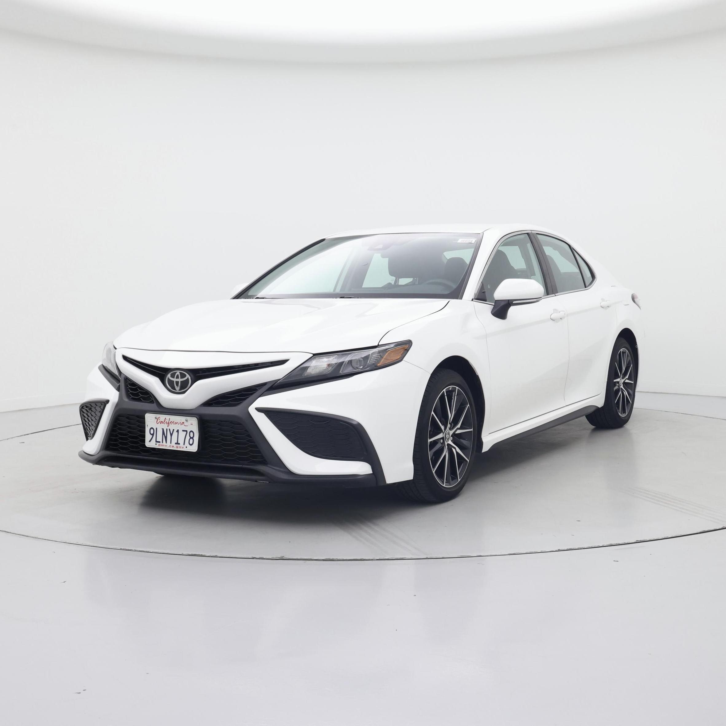 Thumbnail: 2024 Toyota Camry - 4