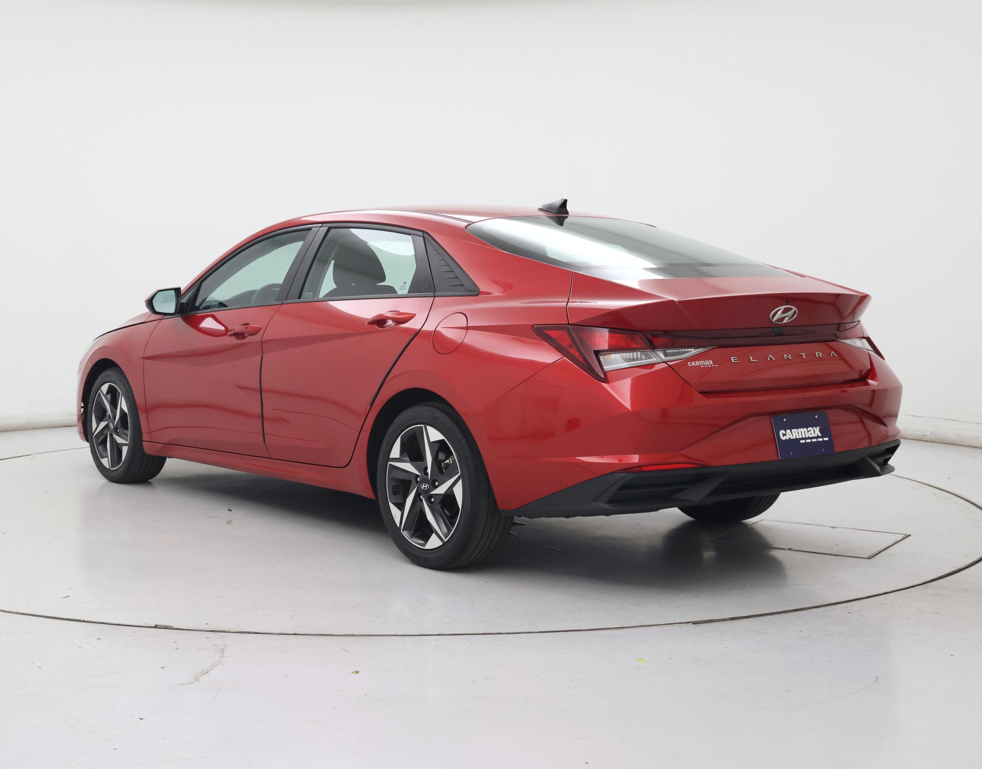 Thumbnail: 2023 Hyundai Elantra - 2