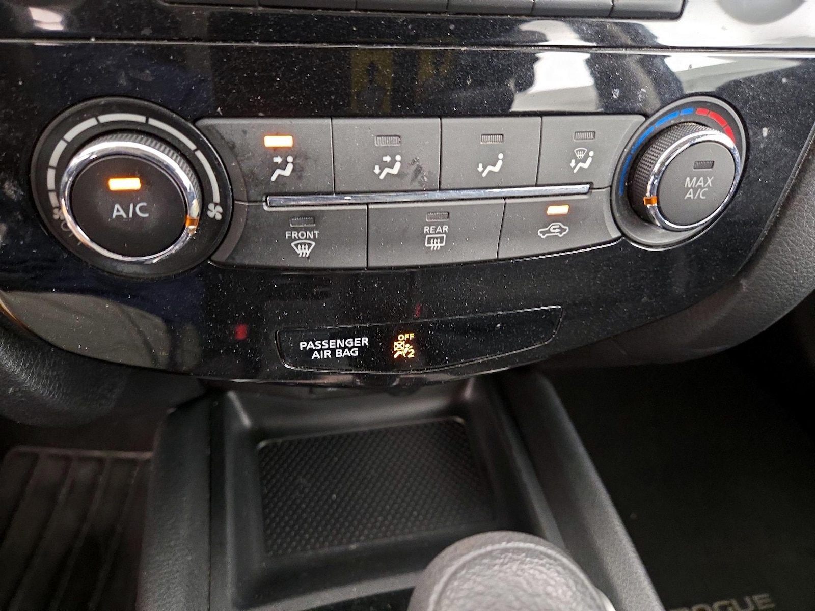 2016 Nissan Rogue S - Photo 17