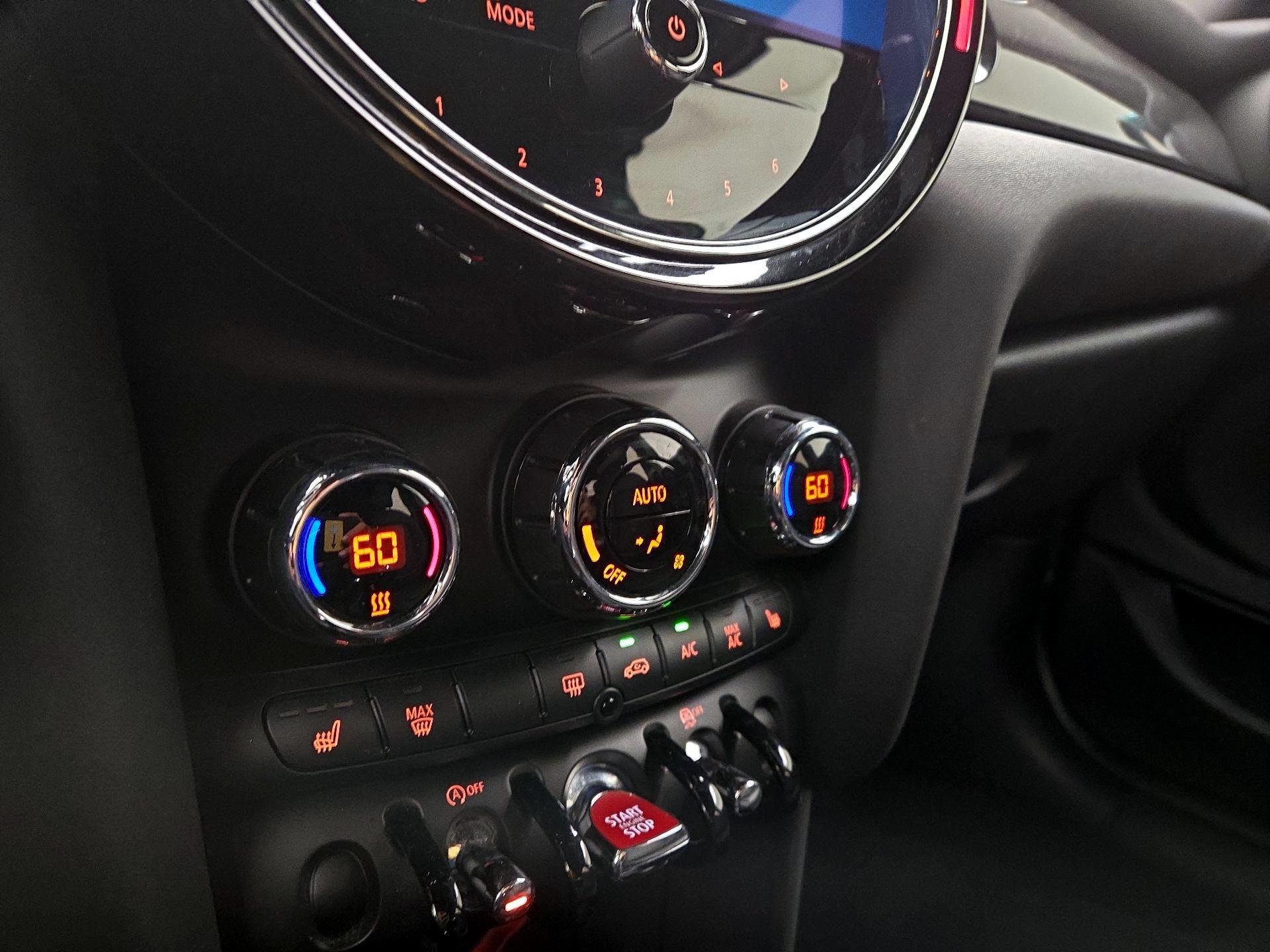 Thumbnail: 2022 MINI Cooper Hardtop - 16