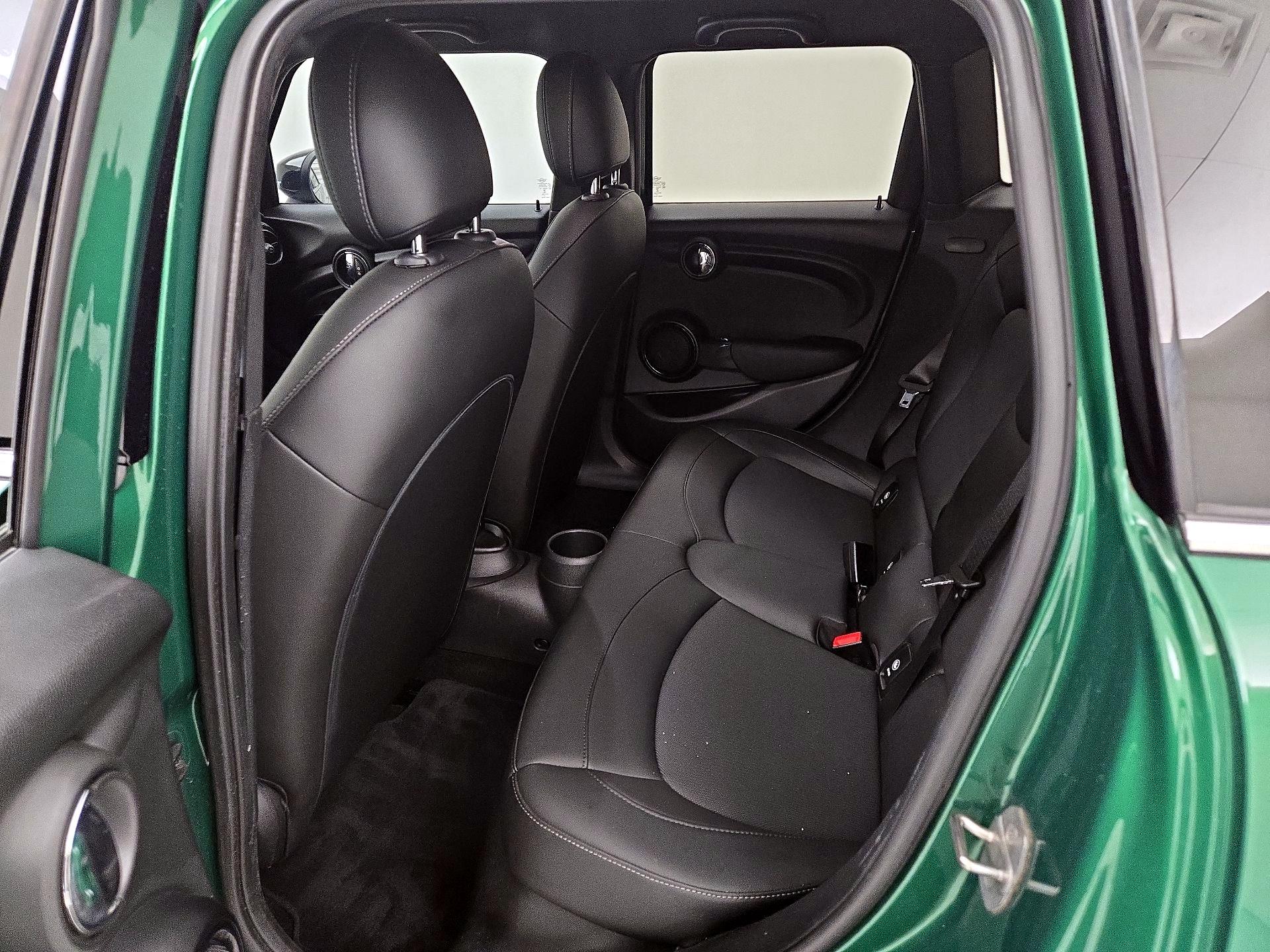 Thumbnail: 2022 MINI Cooper Hardtop - 19