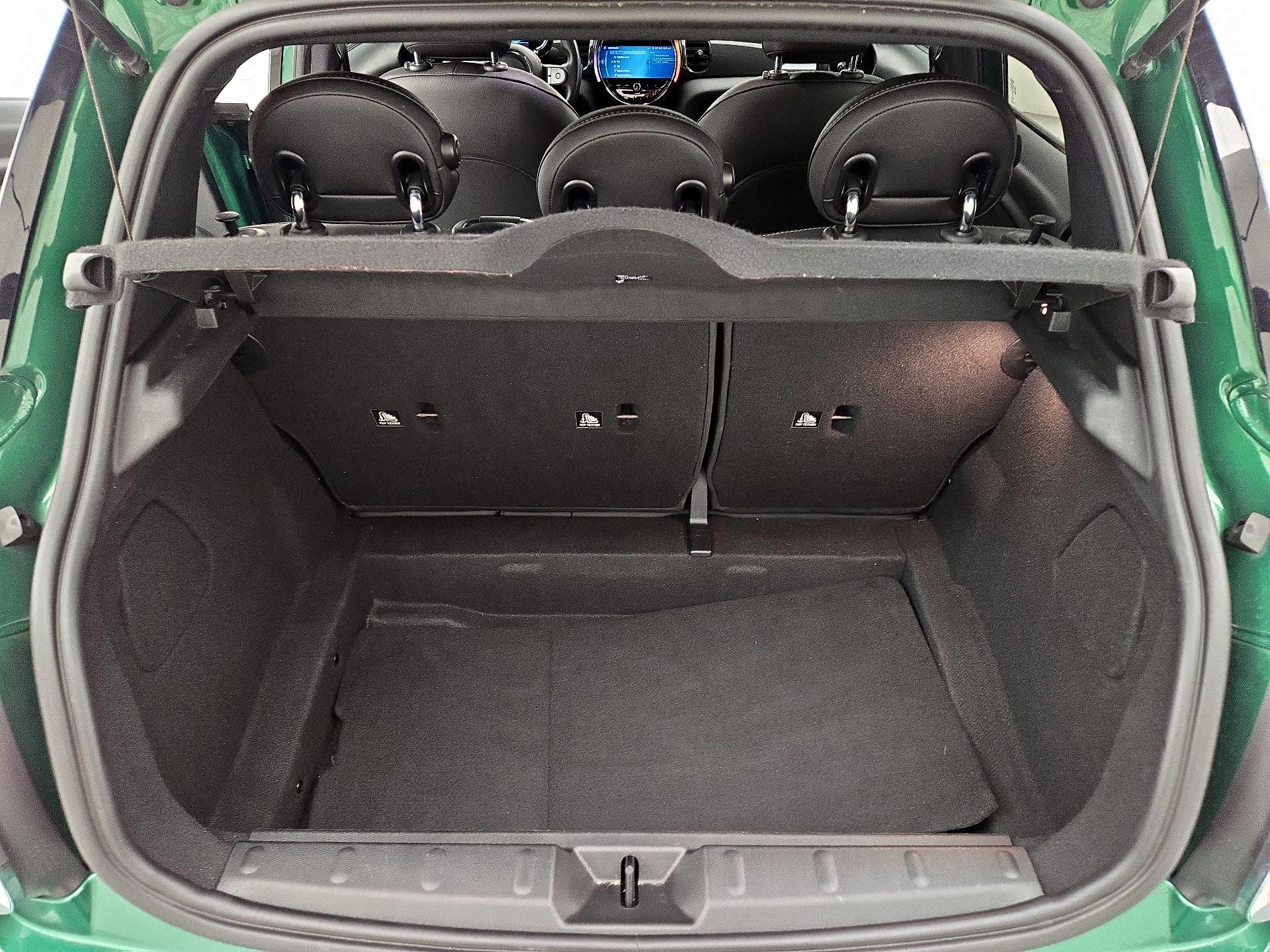 Thumbnail: 2022 MINI Cooper Hardtop - 20