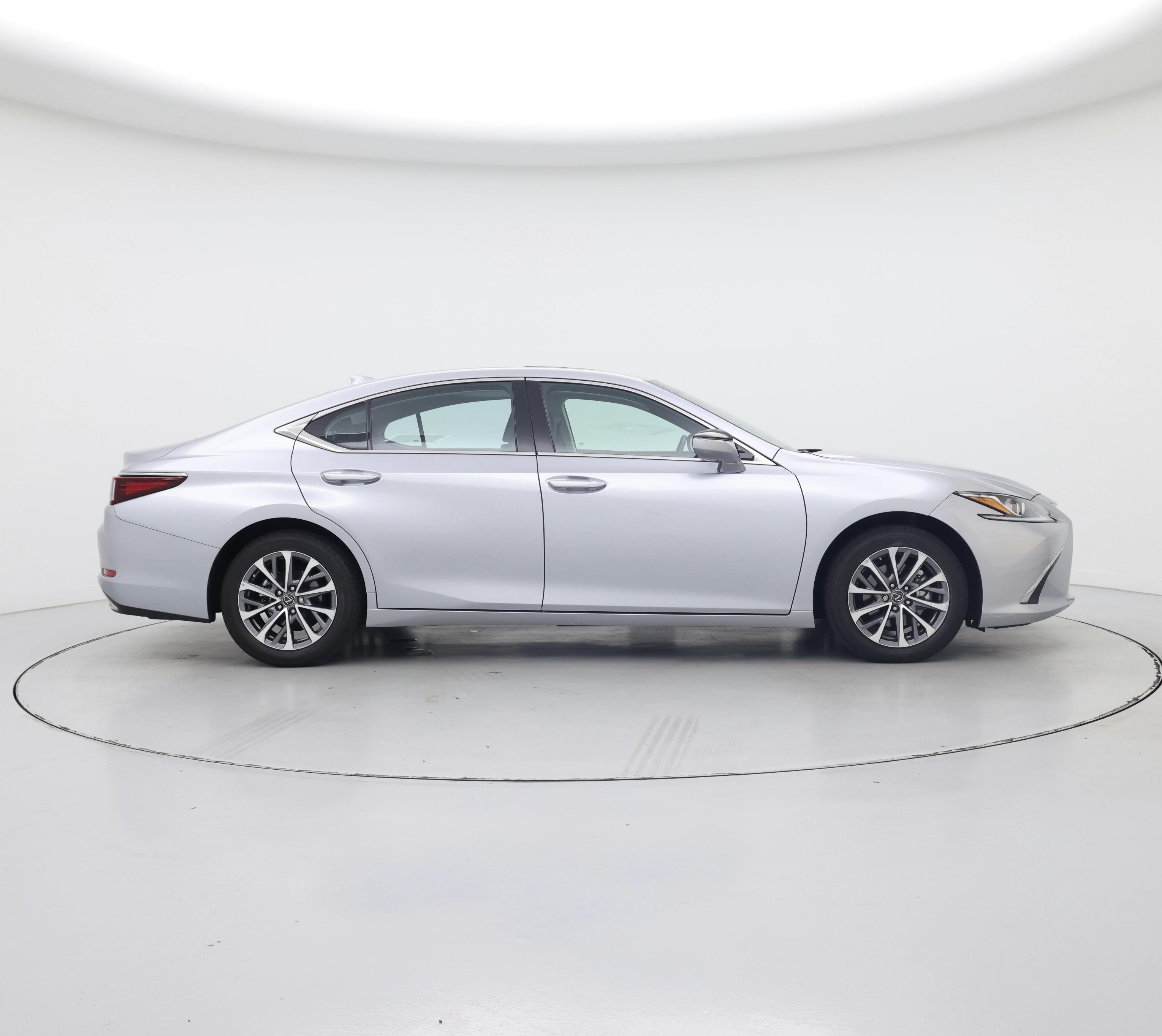 Thumbnail: 2024 Lexus ES - 7
