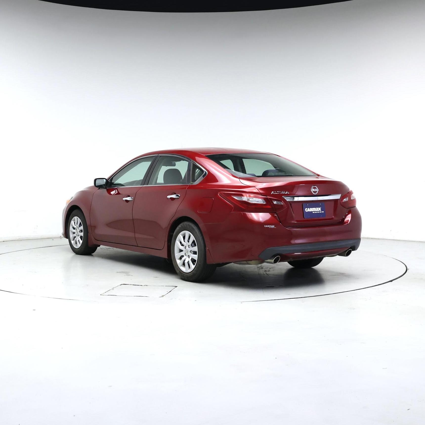 Thumbnail: 2018 Nissan Altima - 2