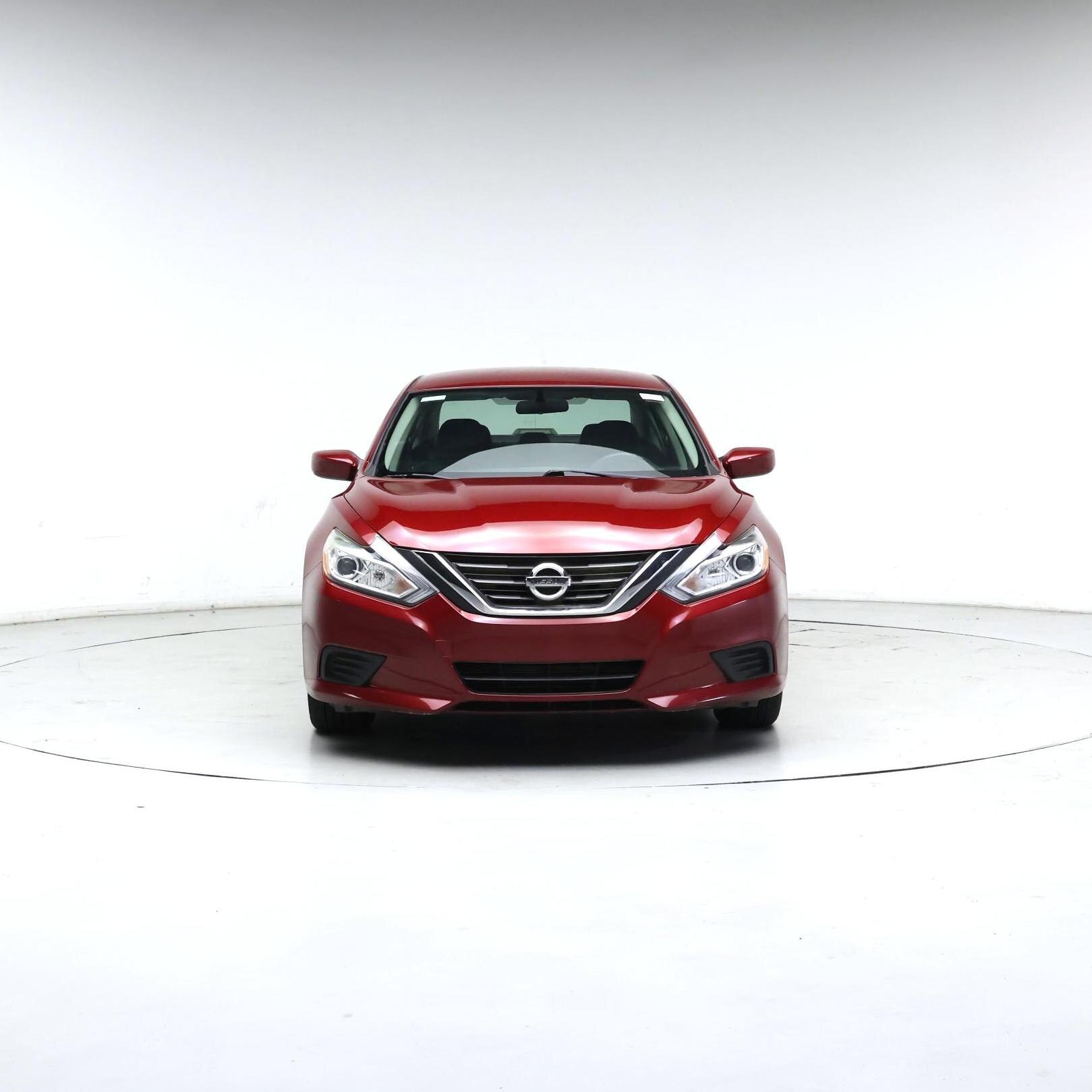 Thumbnail: 2018 Nissan Altima - 5