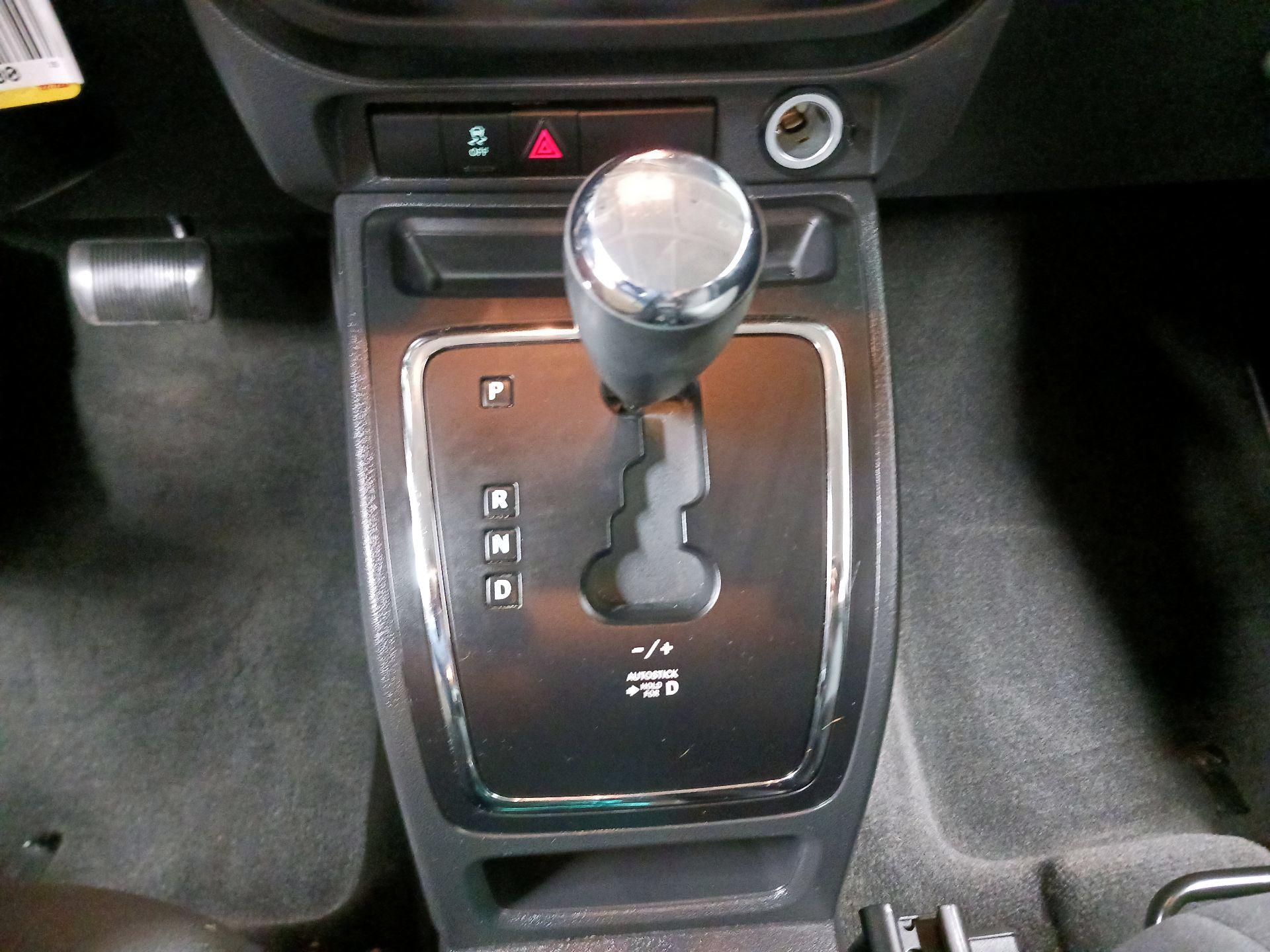 Thumbnail: 2015 Jeep Patriot - 11