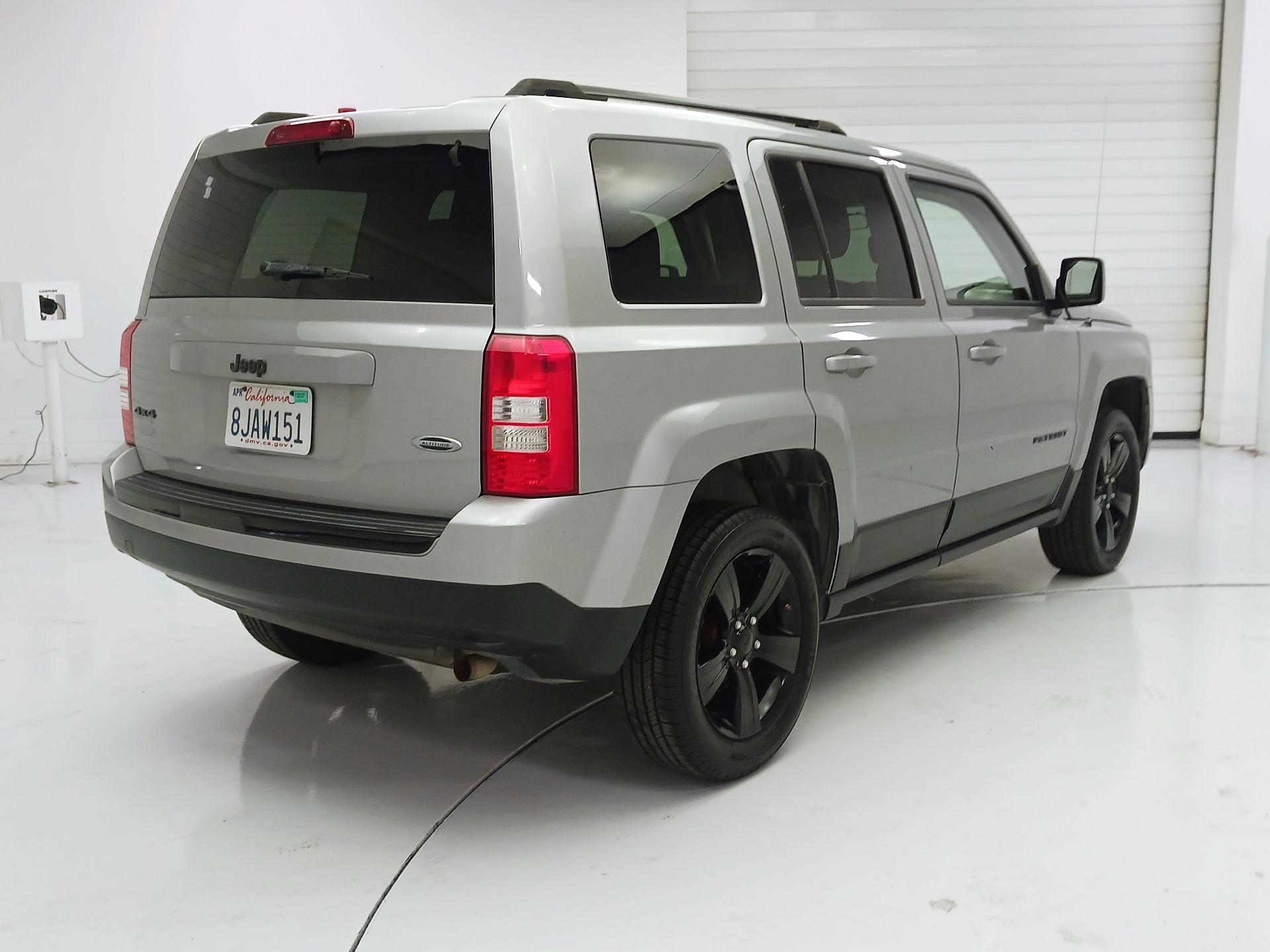 Thumbnail: 2015 Jeep Patriot - 5