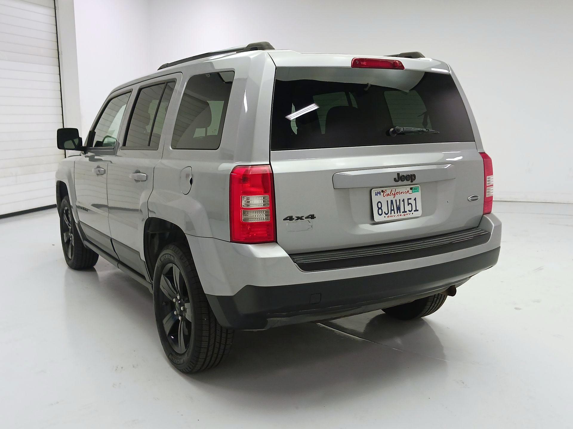 Thumbnail: 2015 Jeep Patriot - 7