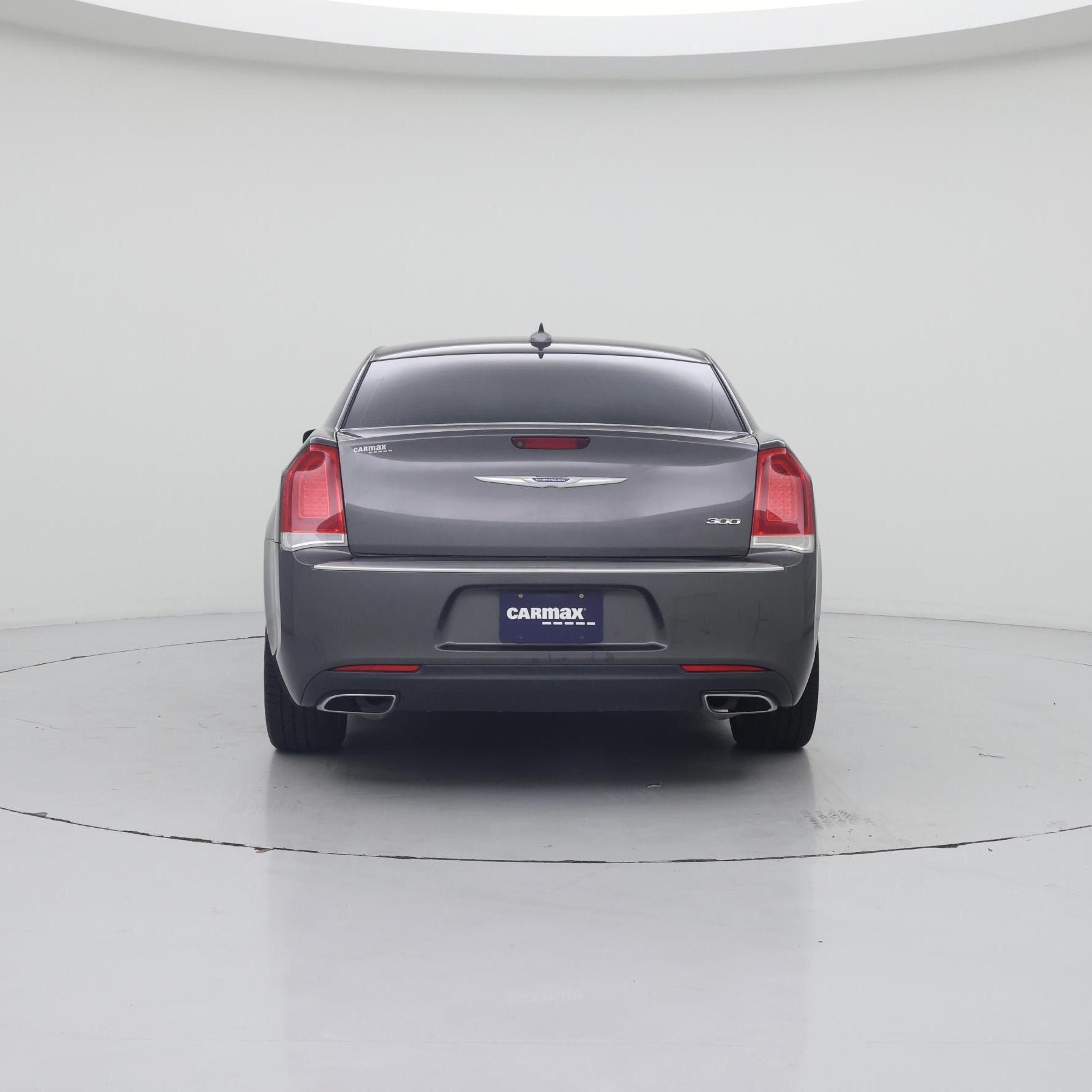 Thumbnail: 2018 Chrysler 300 - 6