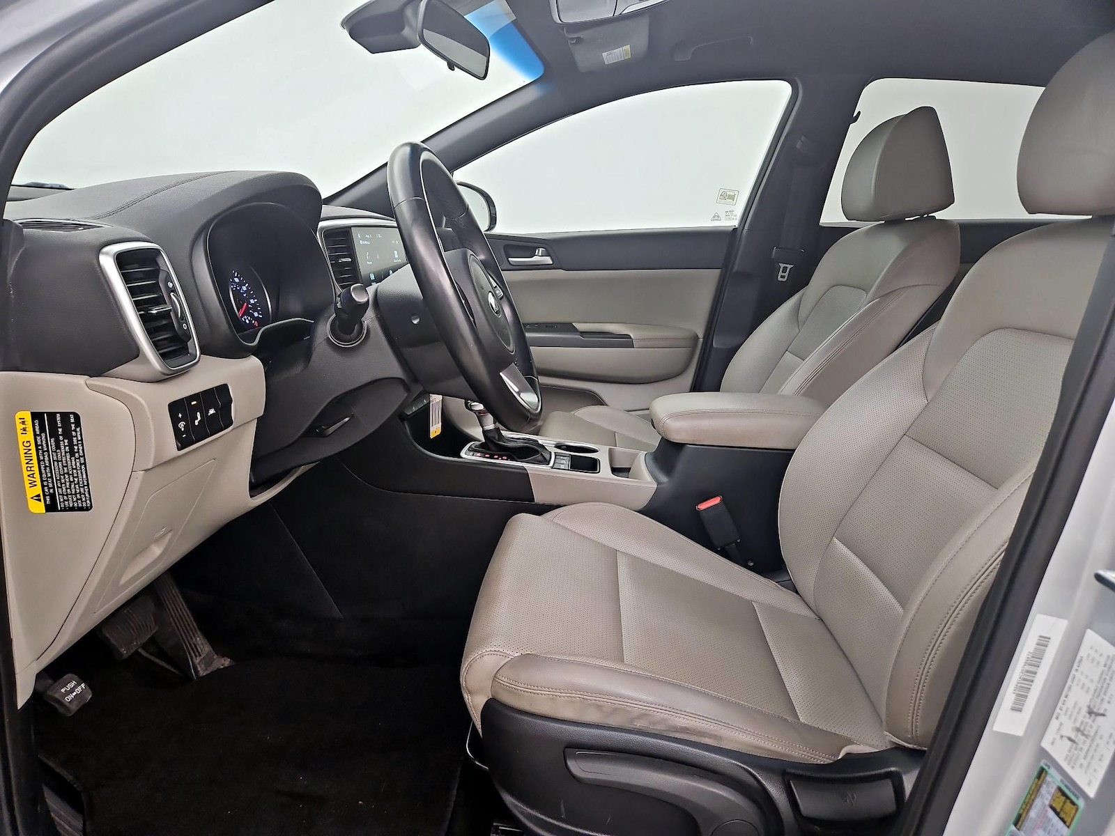 2021 Kia Sportage S - Photo 12