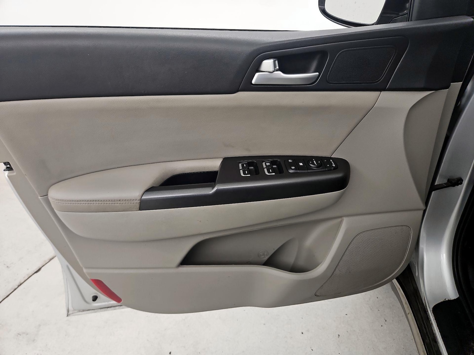 2021 Kia Sportage S - Photo 13