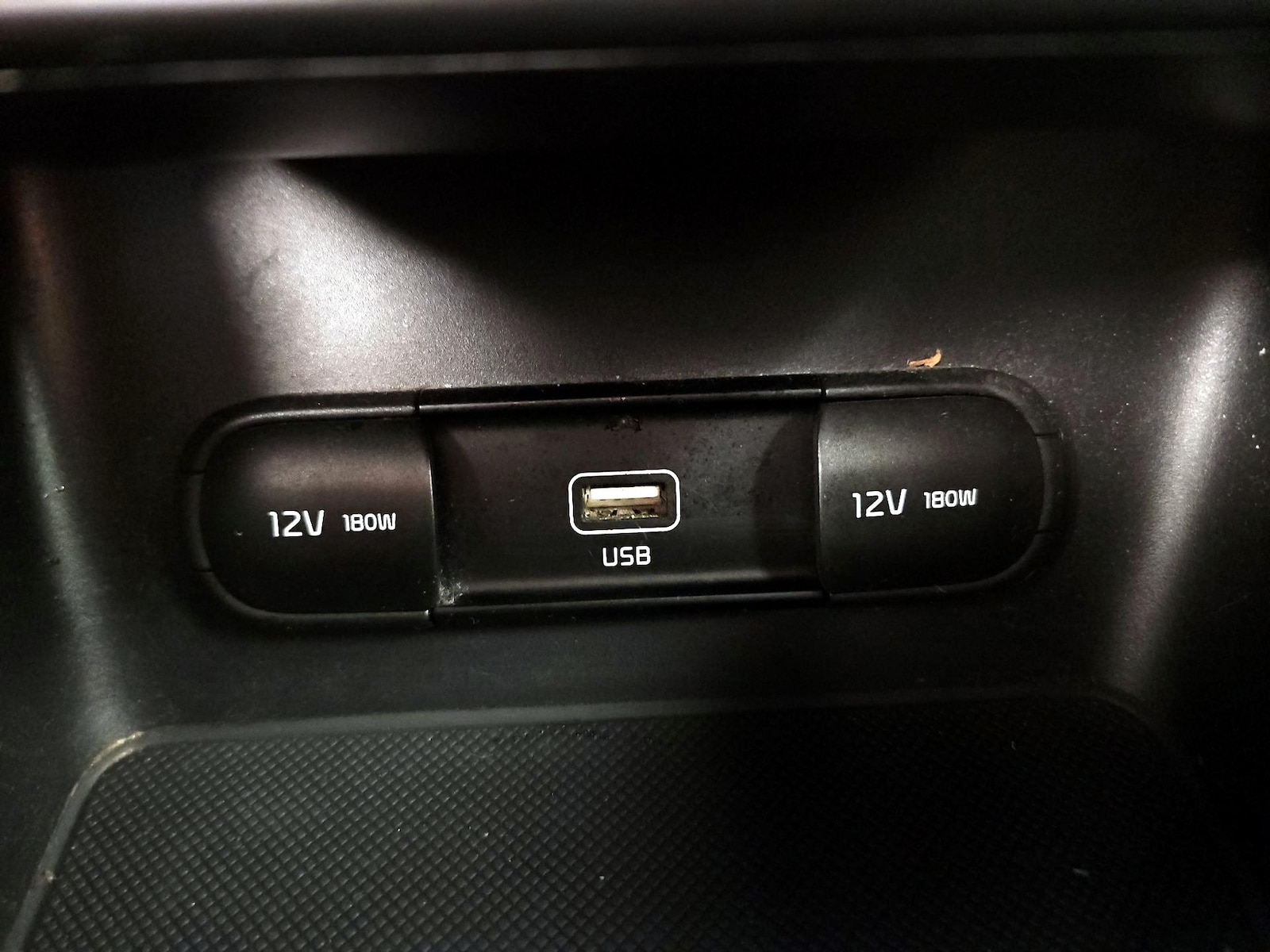 2021 Kia Sportage S - Photo 19