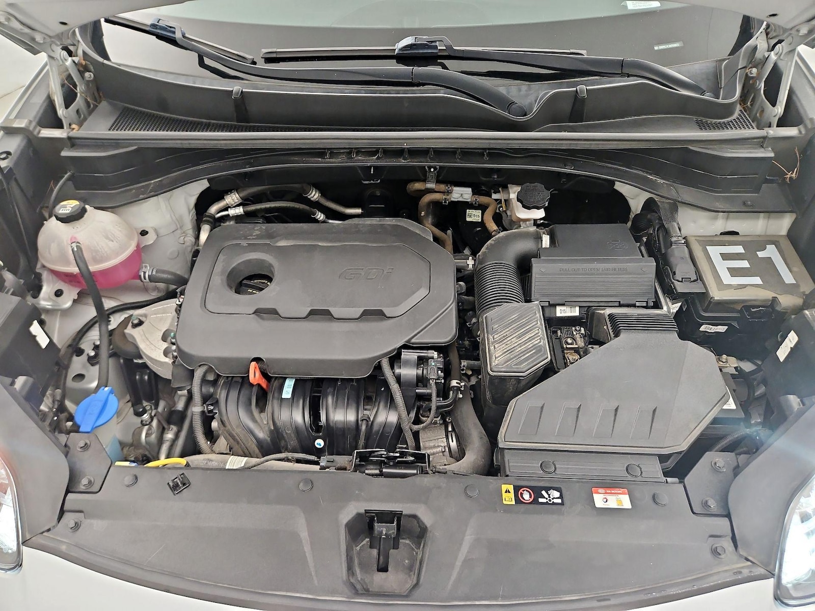 2021 Kia Sportage S - Photo 22