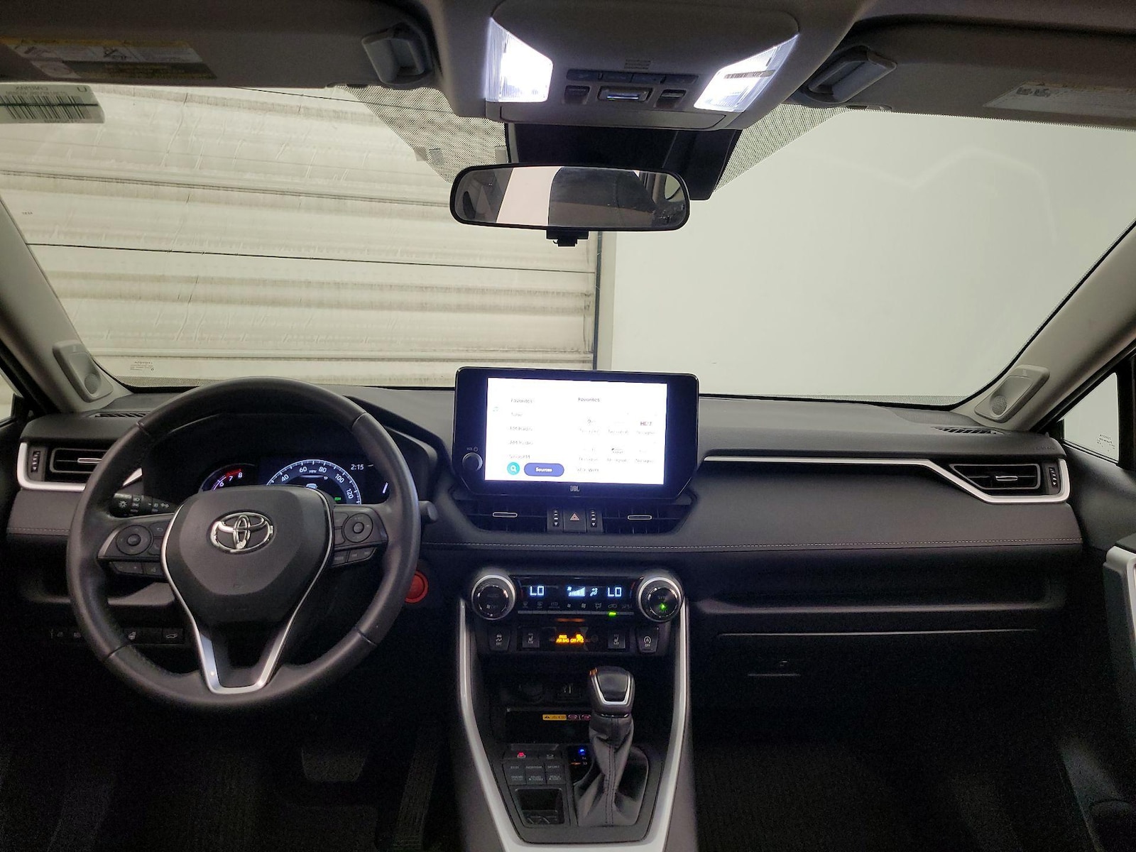 2024 Toyota RAV4 XLE Premium - Photo 10