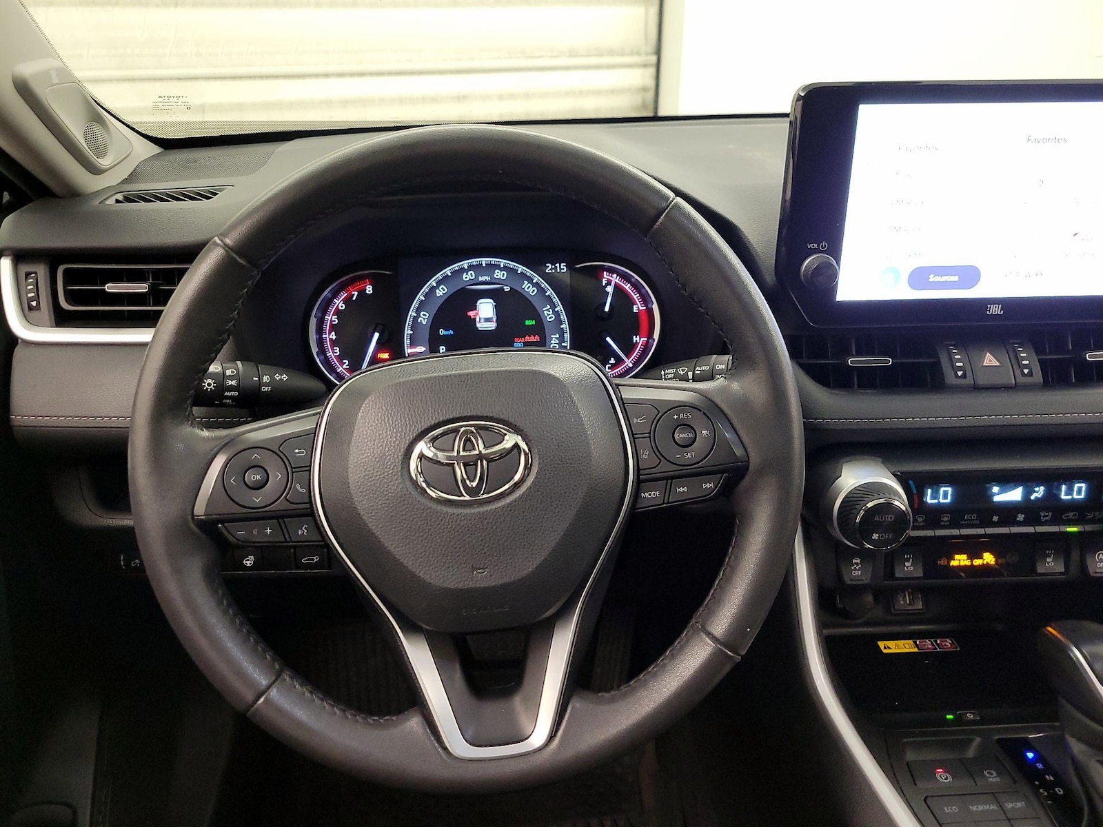 2024 Toyota RAV4 XLE Premium - Photo 11