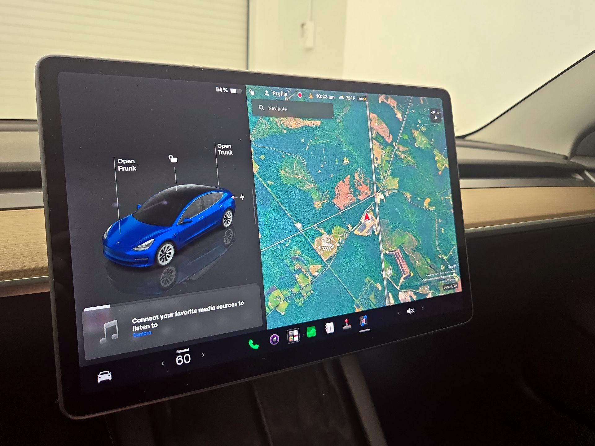 Thumbnail: 2022 Tesla Model 3 - 13