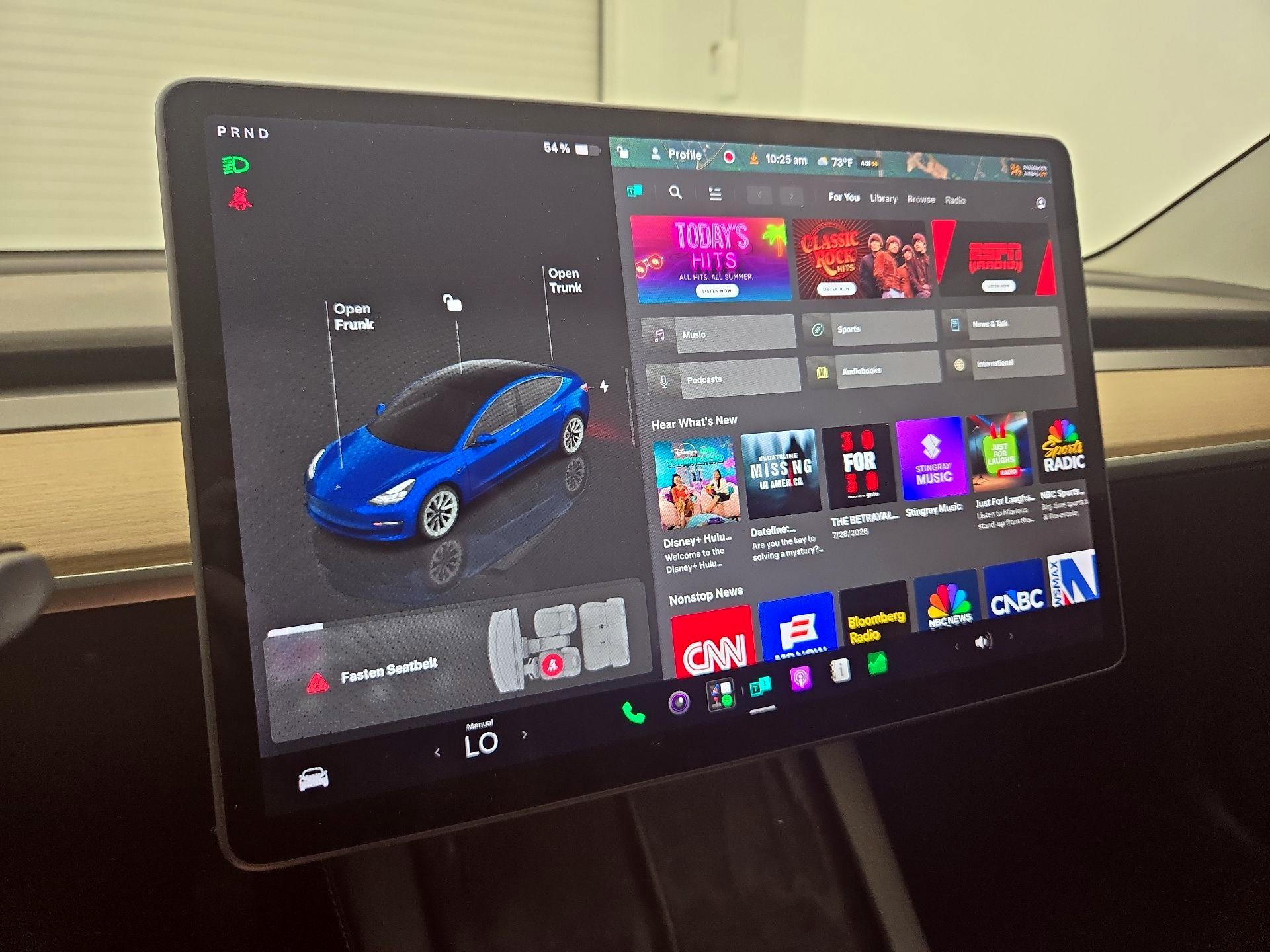 Thumbnail: 2022 Tesla Model 3 - 15