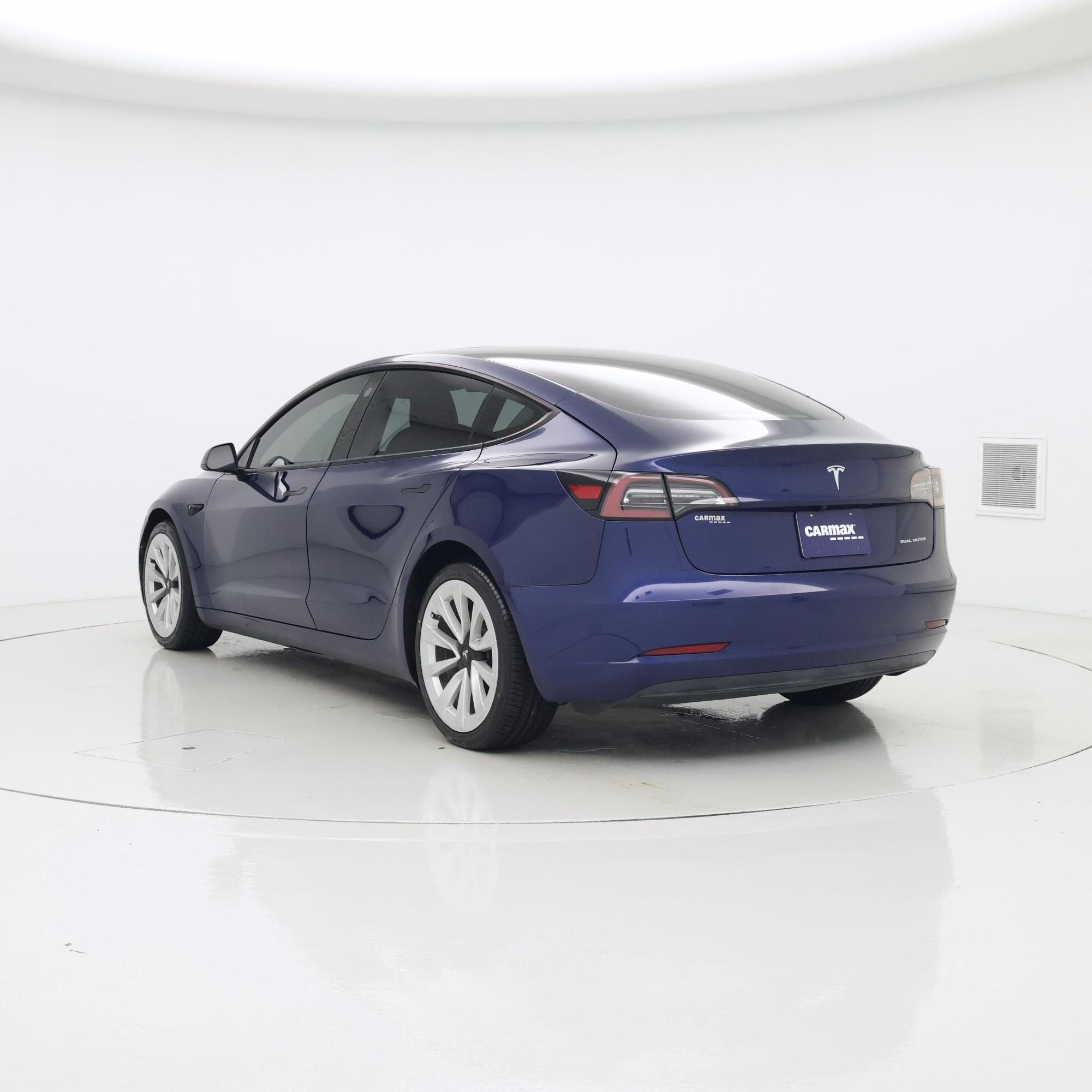 Thumbnail: 2022 Tesla Model 3 - 2