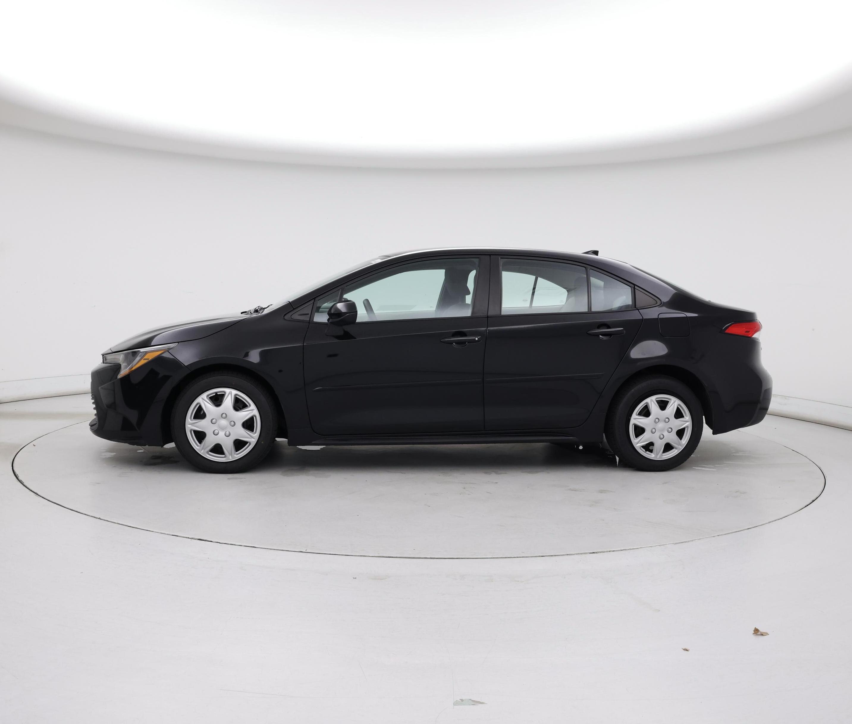 Thumbnail: 2023 Toyota Corolla - 3