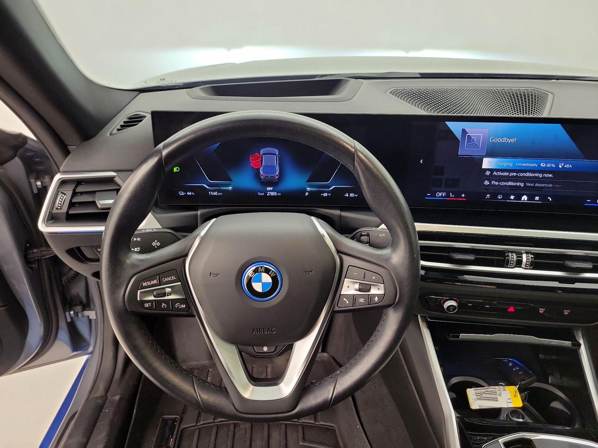 Thumbnail: 2024 BMW i4 - 10