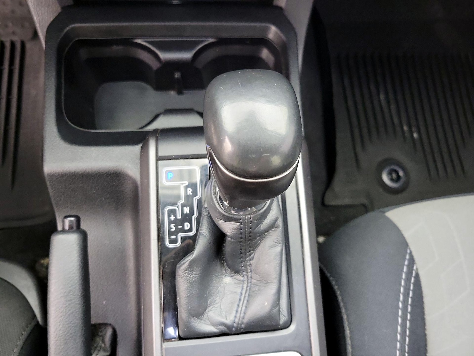 2021 Toyota Tacoma TRD Sport - Photo 18