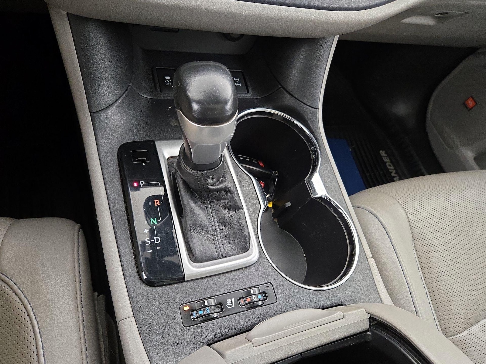 2016 Toyota Highlander Limited Platinum - Photo 19