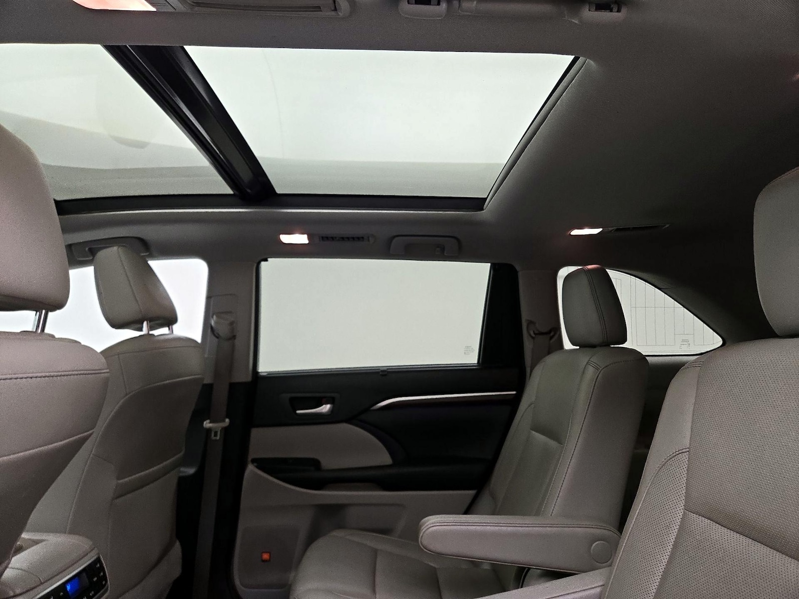 2016 Toyota Highlander Limited Platinum - Photo 27