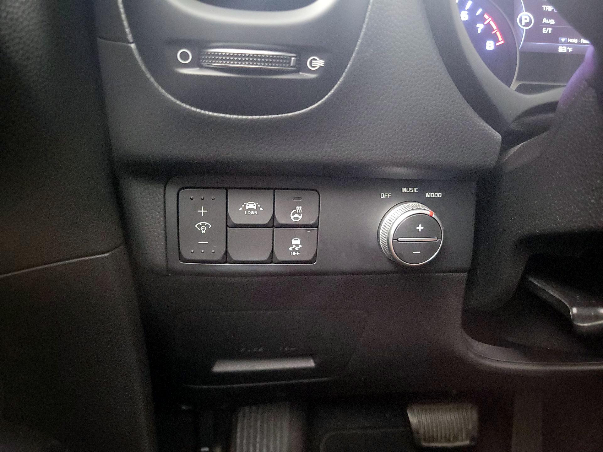 Thumbnail: 2016 Kia Soul - 13