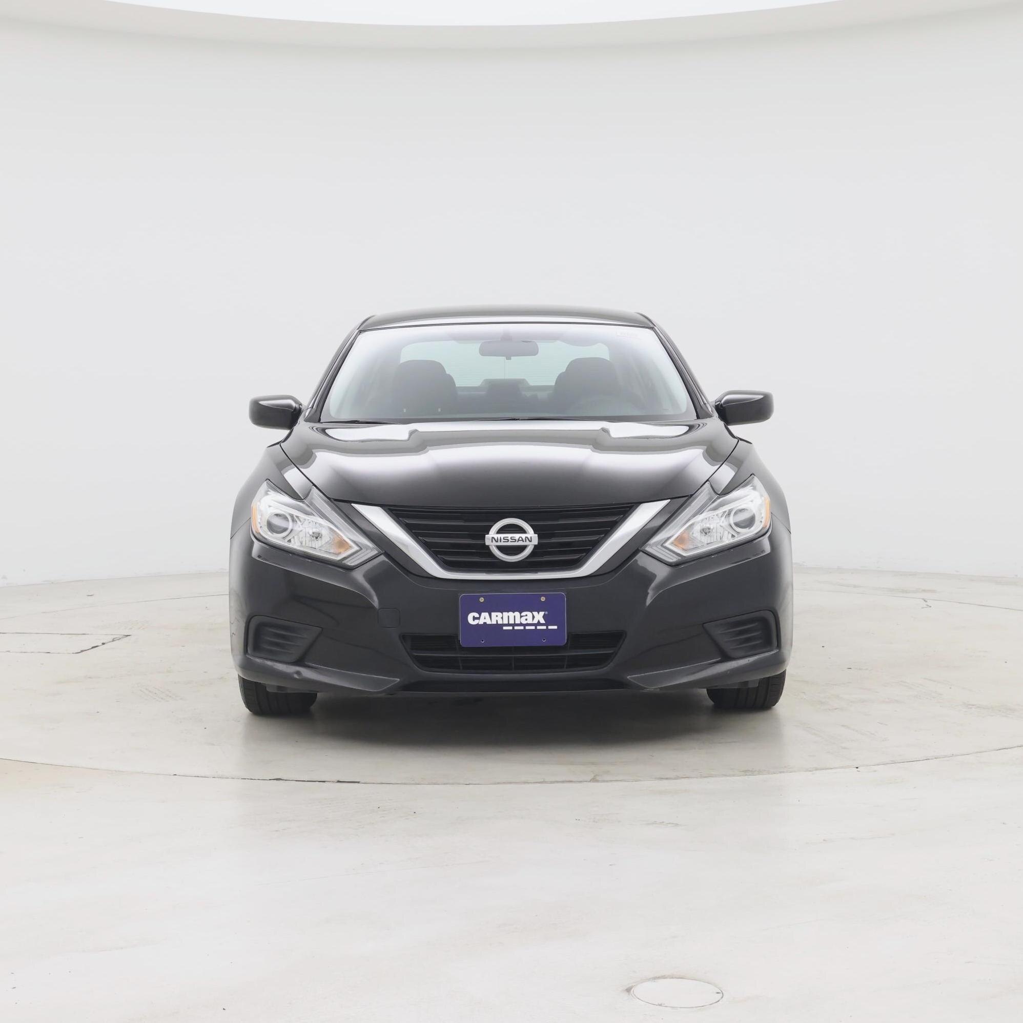 Thumbnail: 2018 Nissan Altima - 5