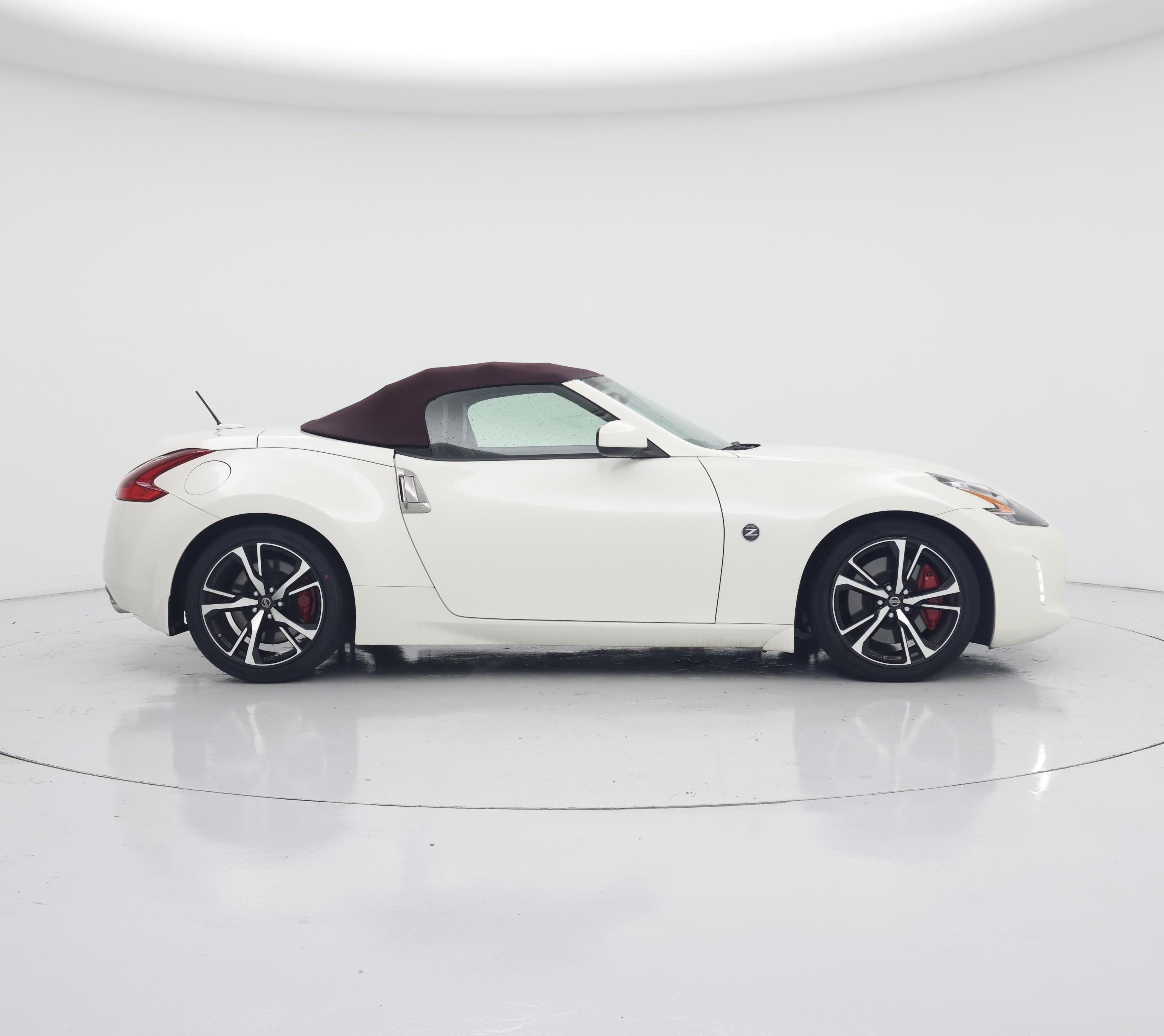 Thumbnail: 2018 Nissan Z - 7