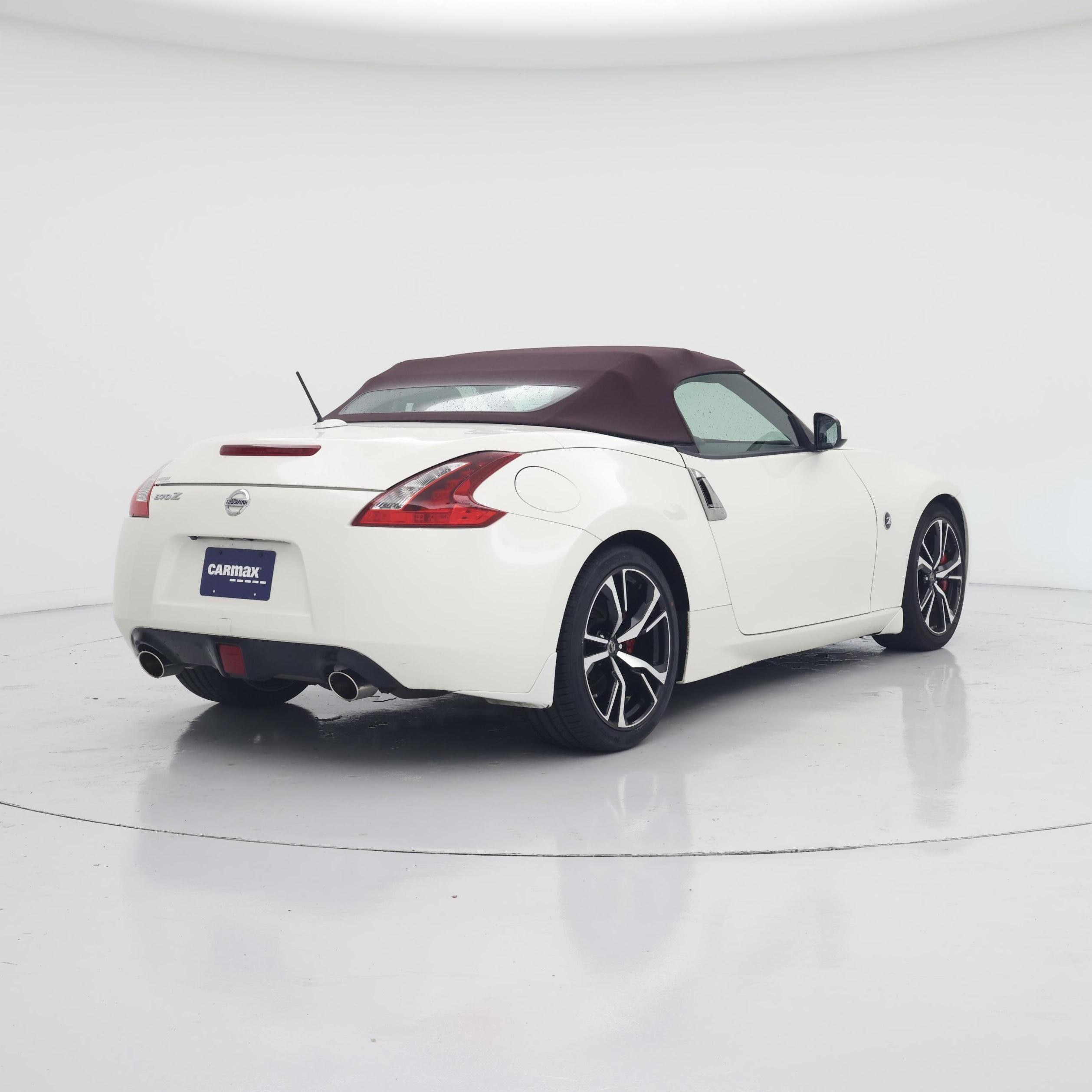 Thumbnail: 2018 Nissan Z - 8