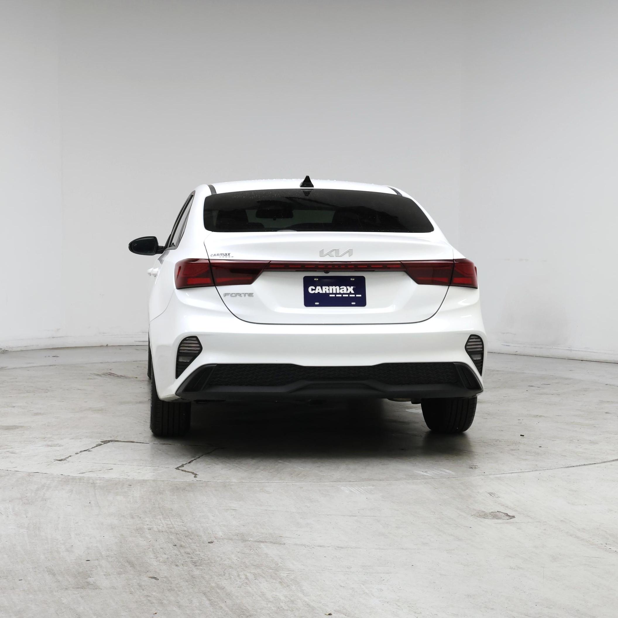 Thumbnail: 2024 Kia Forte - 6