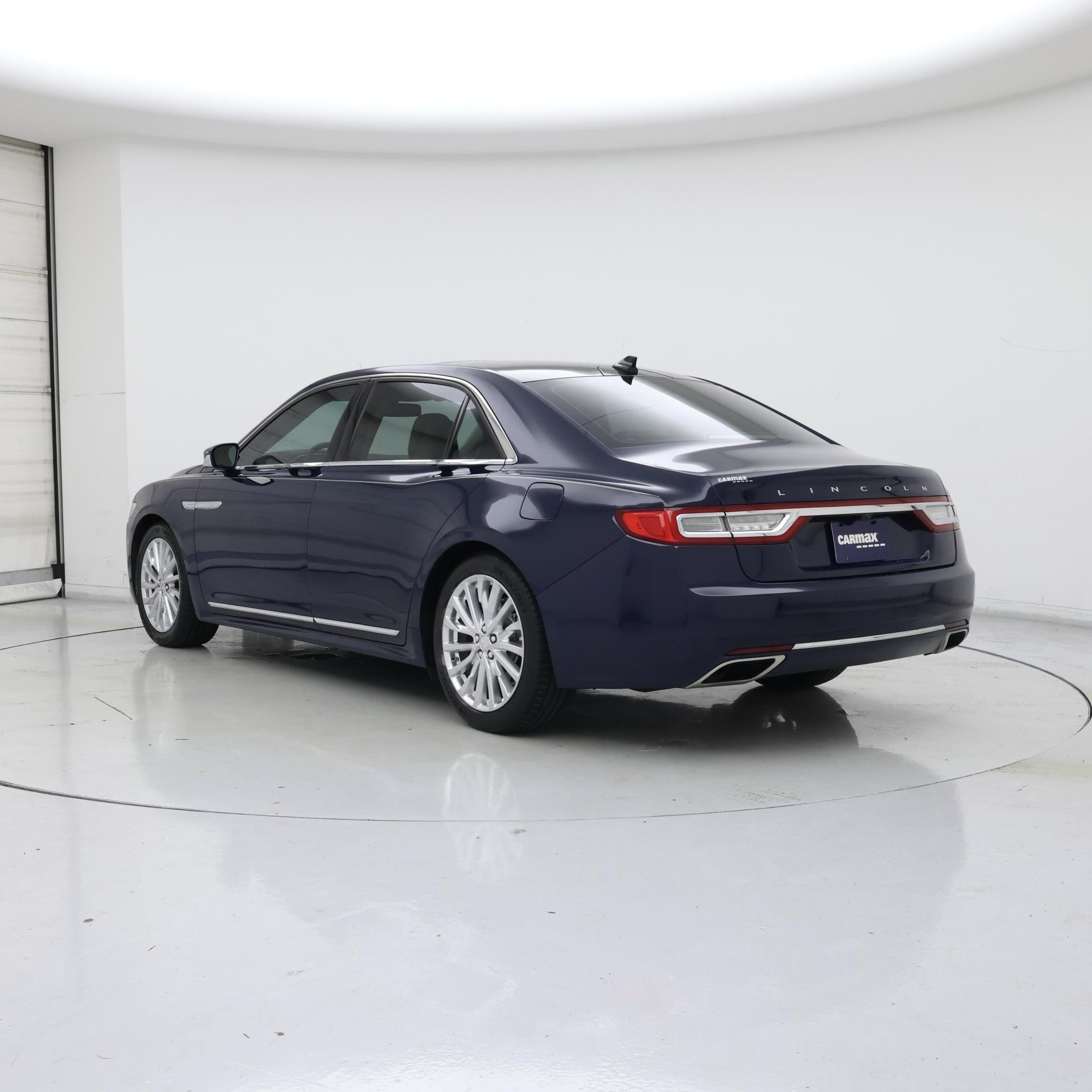 Thumbnail: 2019 Lincoln Continental - 2