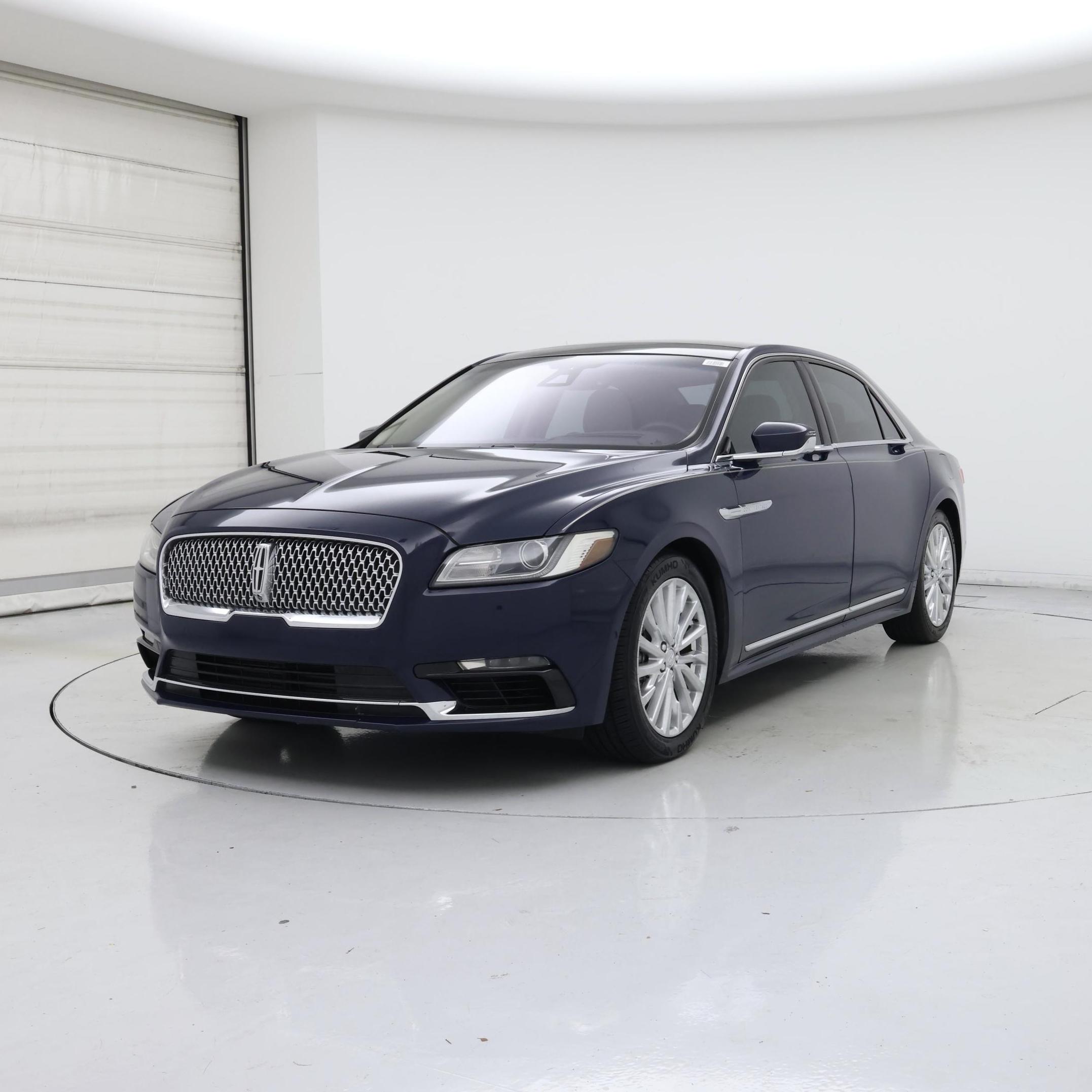 Thumbnail: 2019 Lincoln Continental - 4
