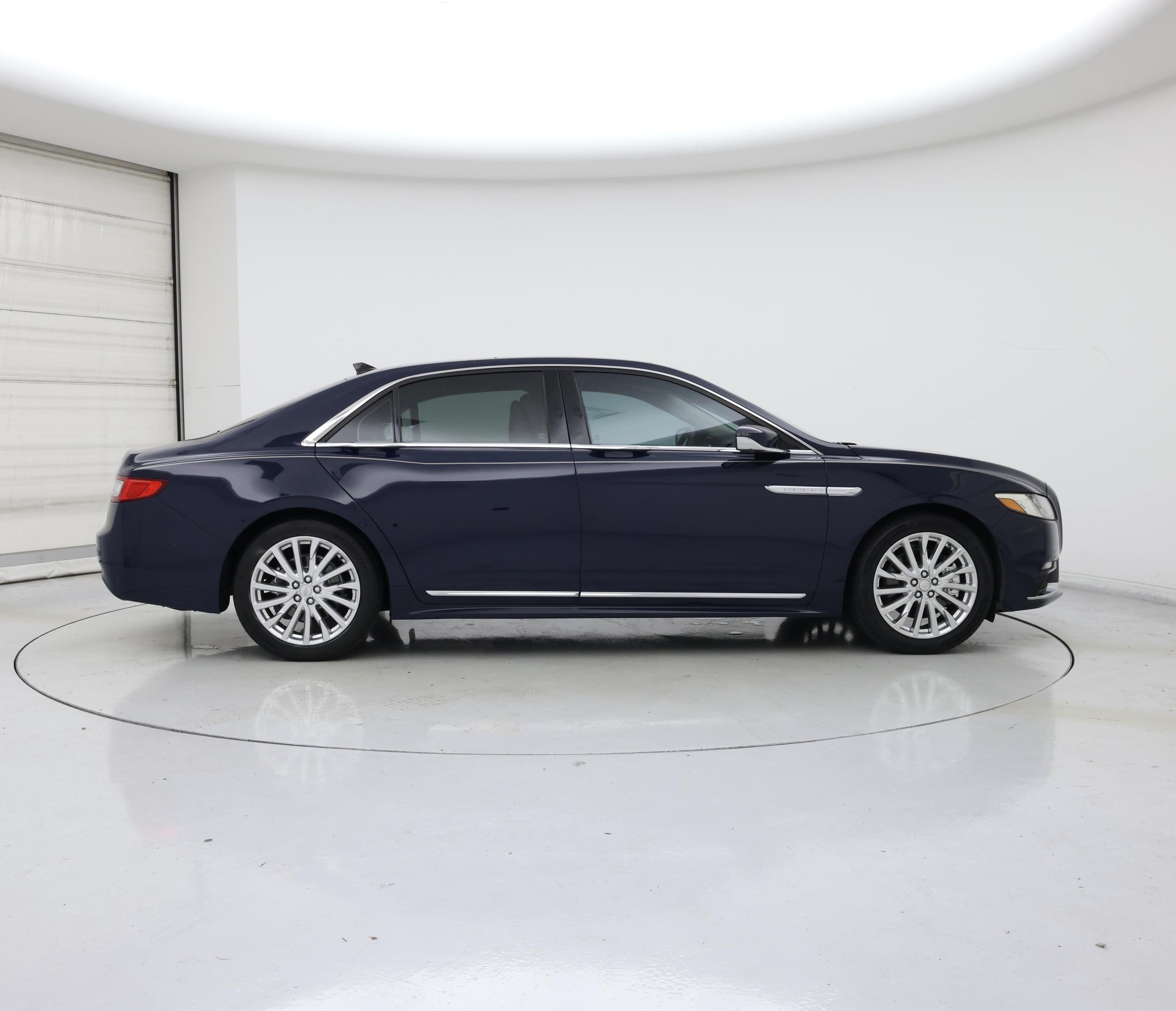 Thumbnail: 2019 Lincoln Continental - 7