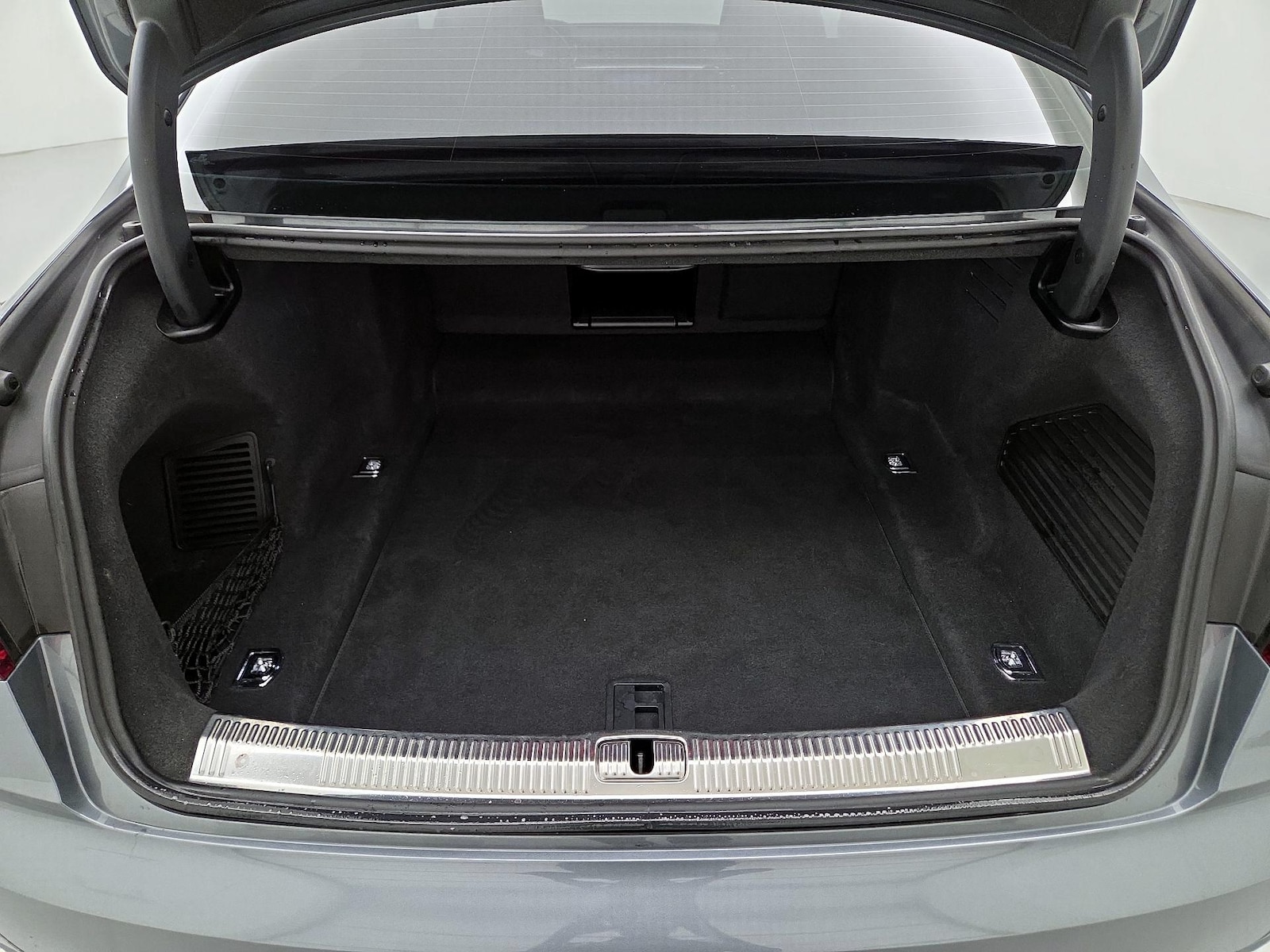 2019 Audi A8 Base - Photo 23