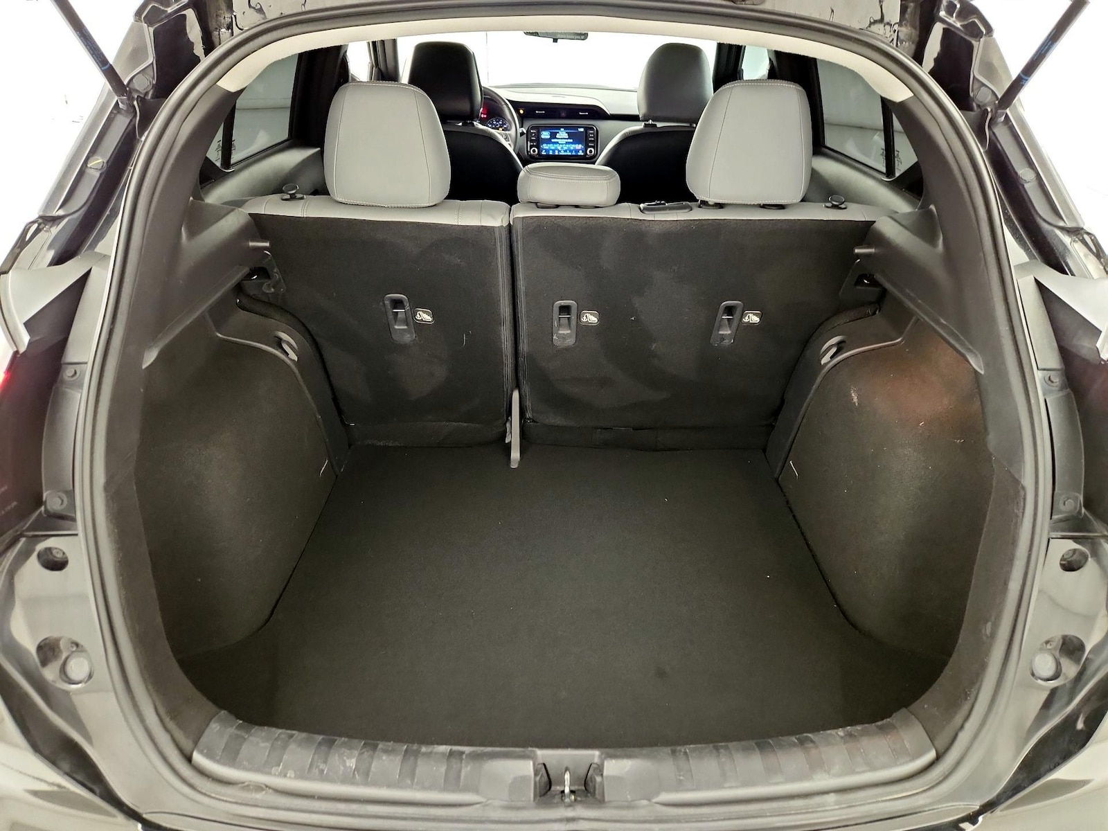 2024 Nissan Kicks SR - Photo 21