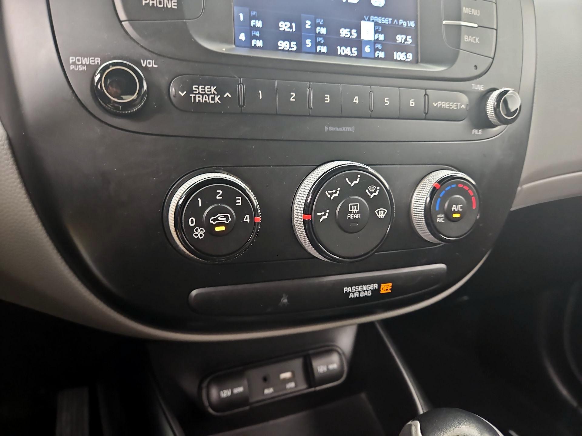 Thumbnail: 2018 Kia Soul - 15
