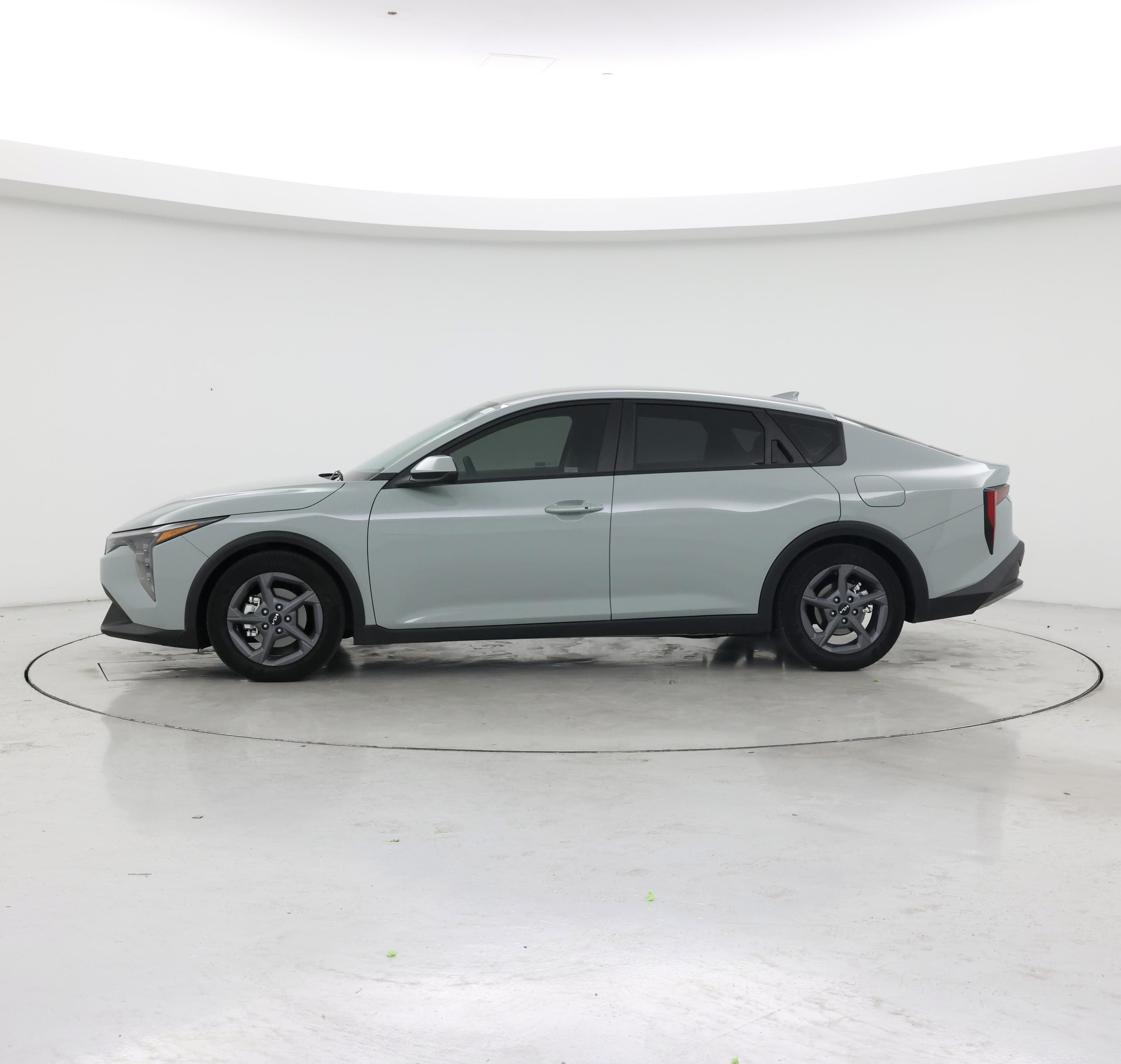 Thumbnail: 2025 Kia K4 - 3
