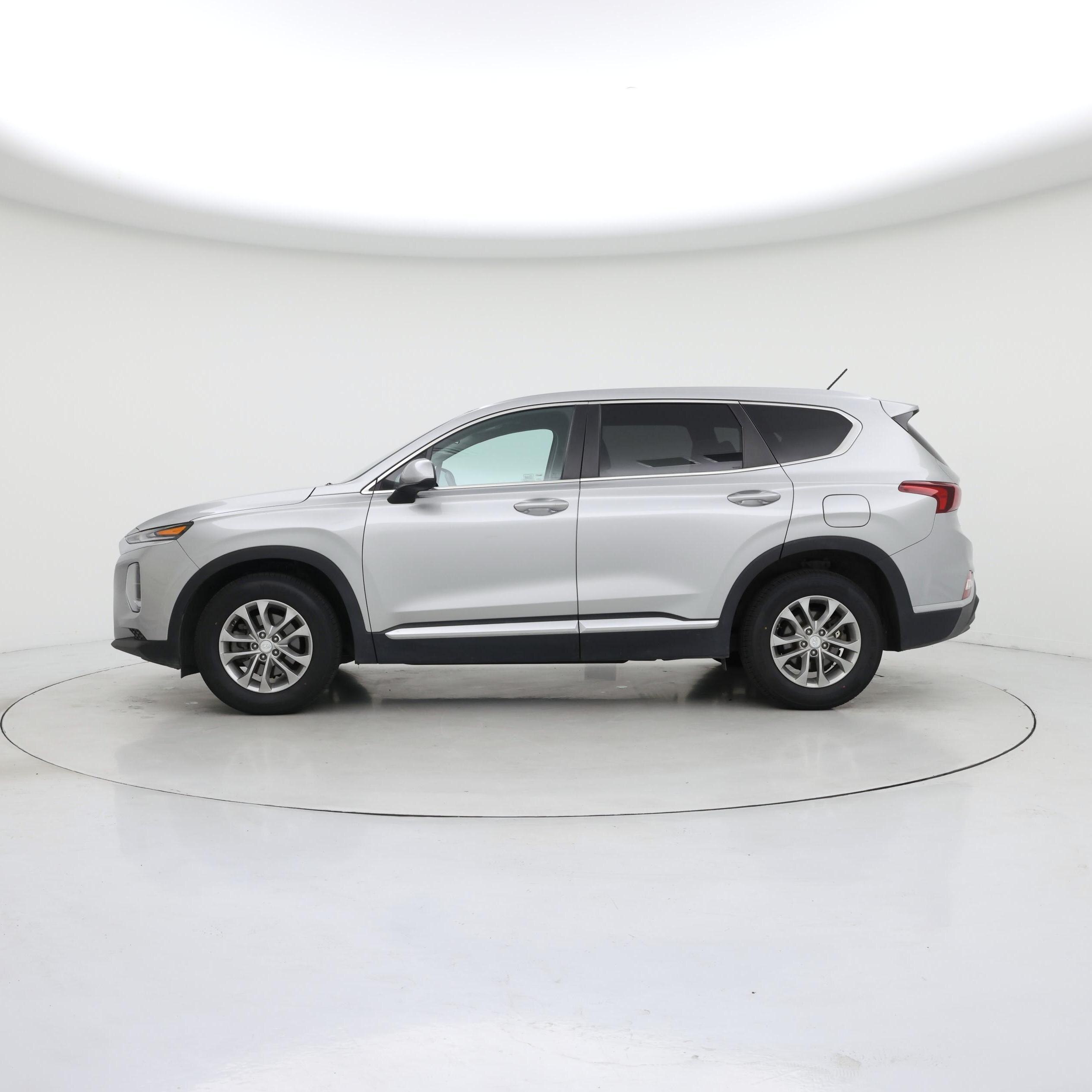 Thumbnail: 2020 Hyundai Santa Fe - 3