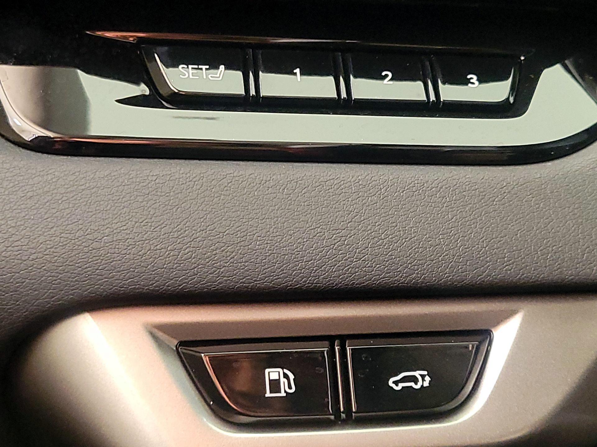 Thumbnail: 2024 Lexus RX - 13