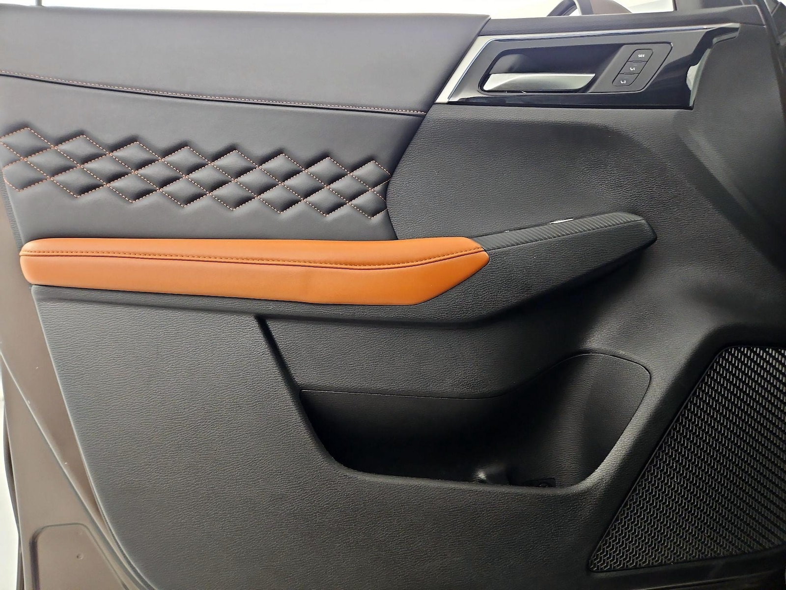2022 Mitsubishi Outlander SEL - Photo 11