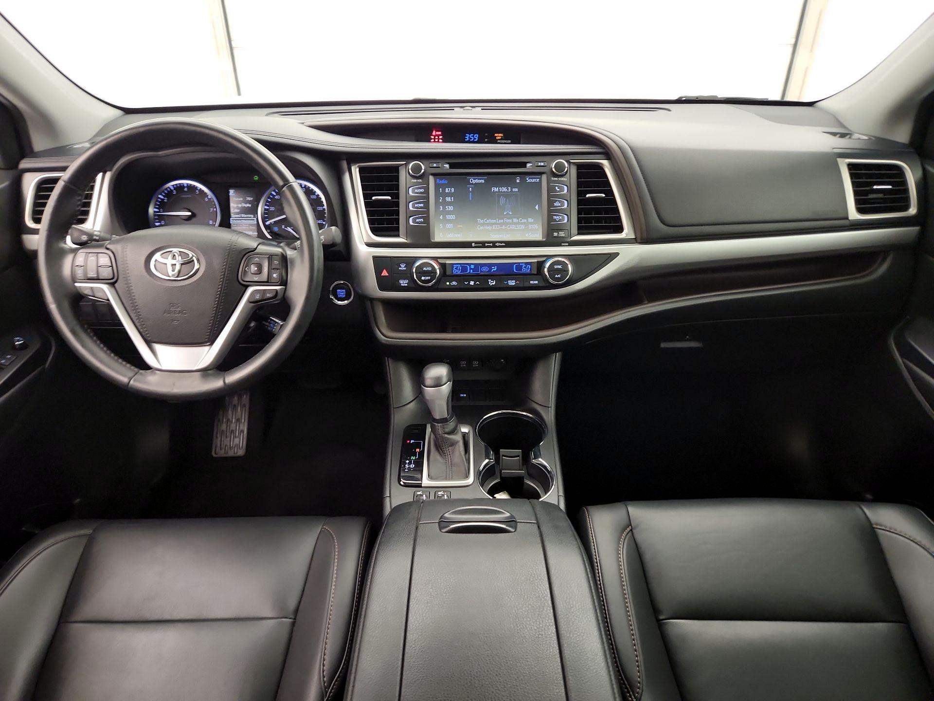 Thumbnail: 2019 Toyota Highlander - 9