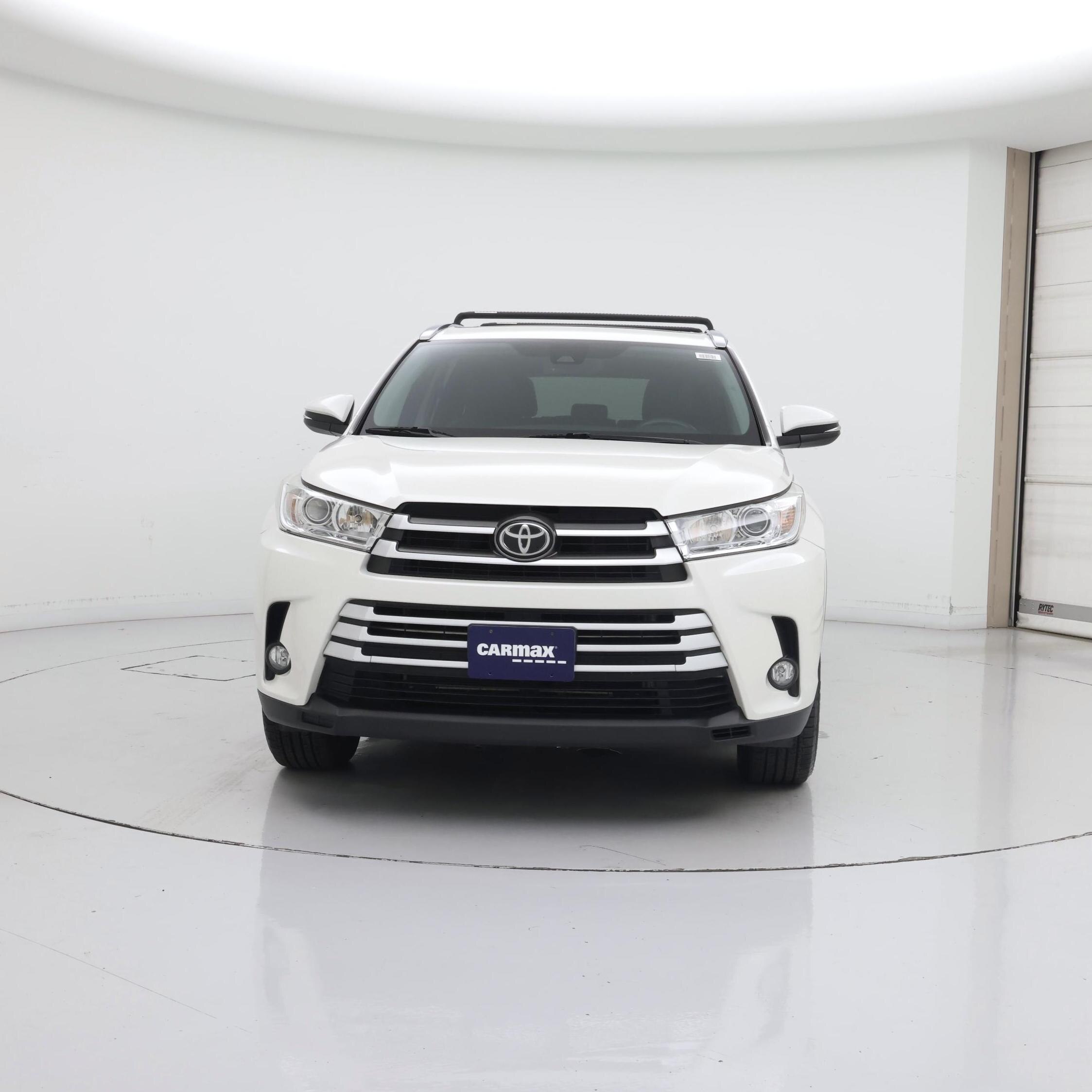 Thumbnail: 2019 Toyota Highlander - 5